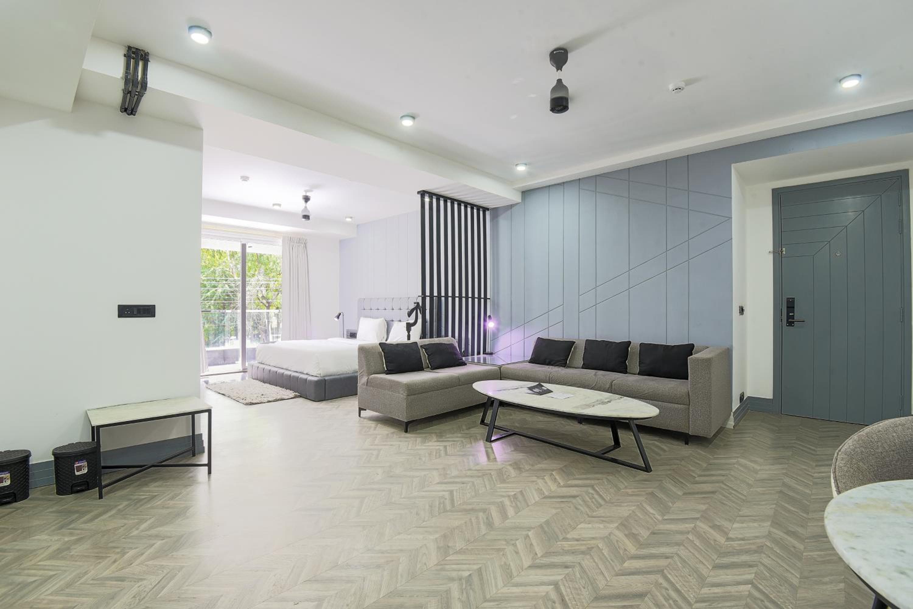 BedChambers Serviced Apartments, MG ROAD, Gurgaon, photo 2