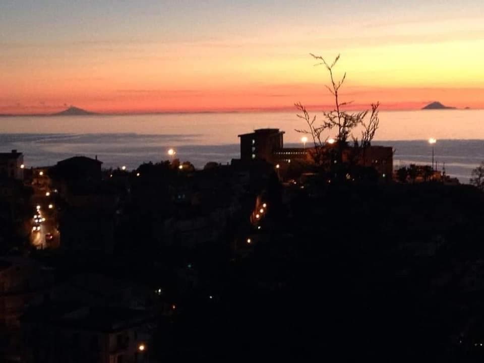 Vista Stromboli, Paola, photo 3