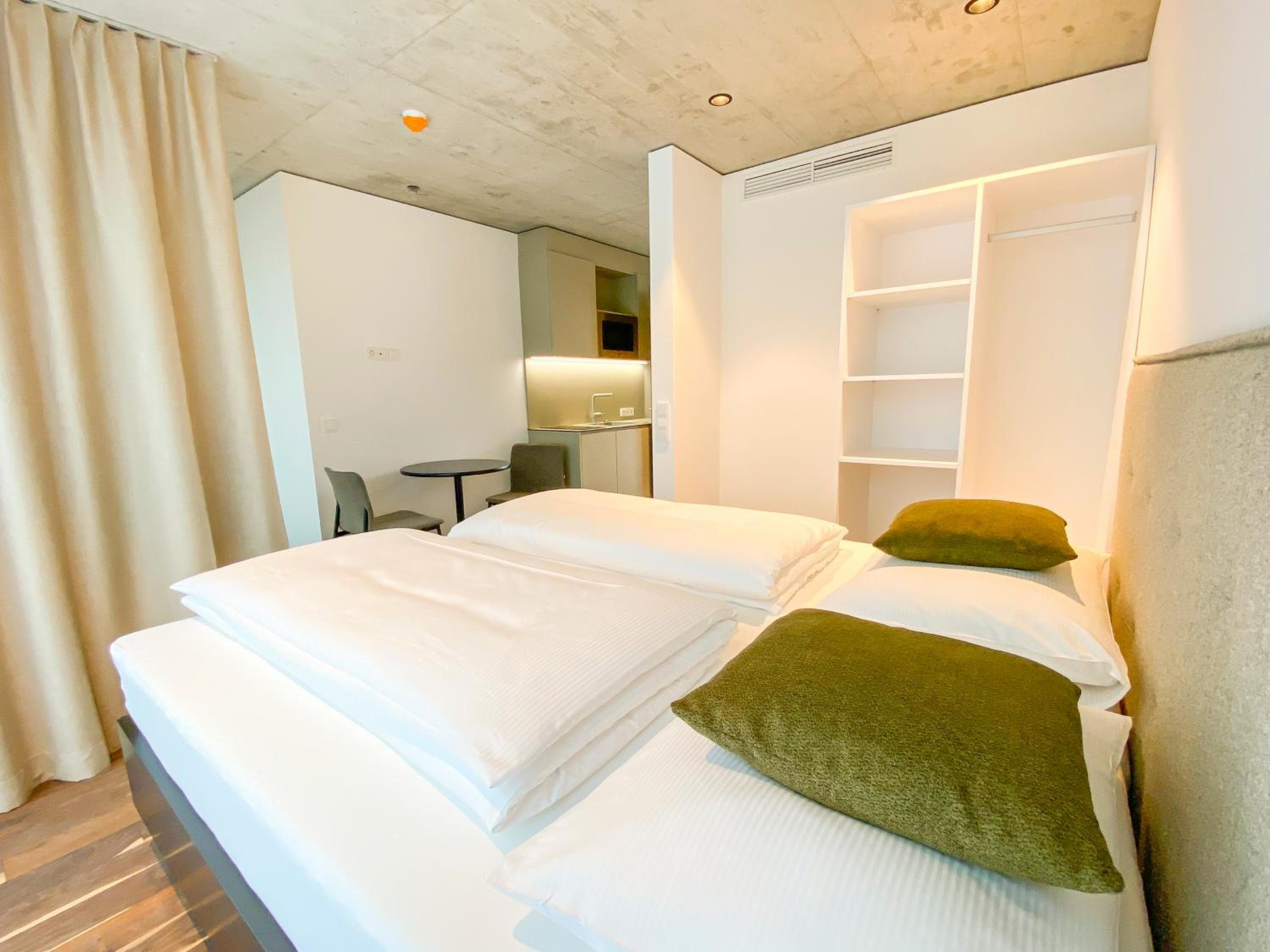 Blackhome Innsbruck City South I contactless check-in, Innsbruck, photo 4
