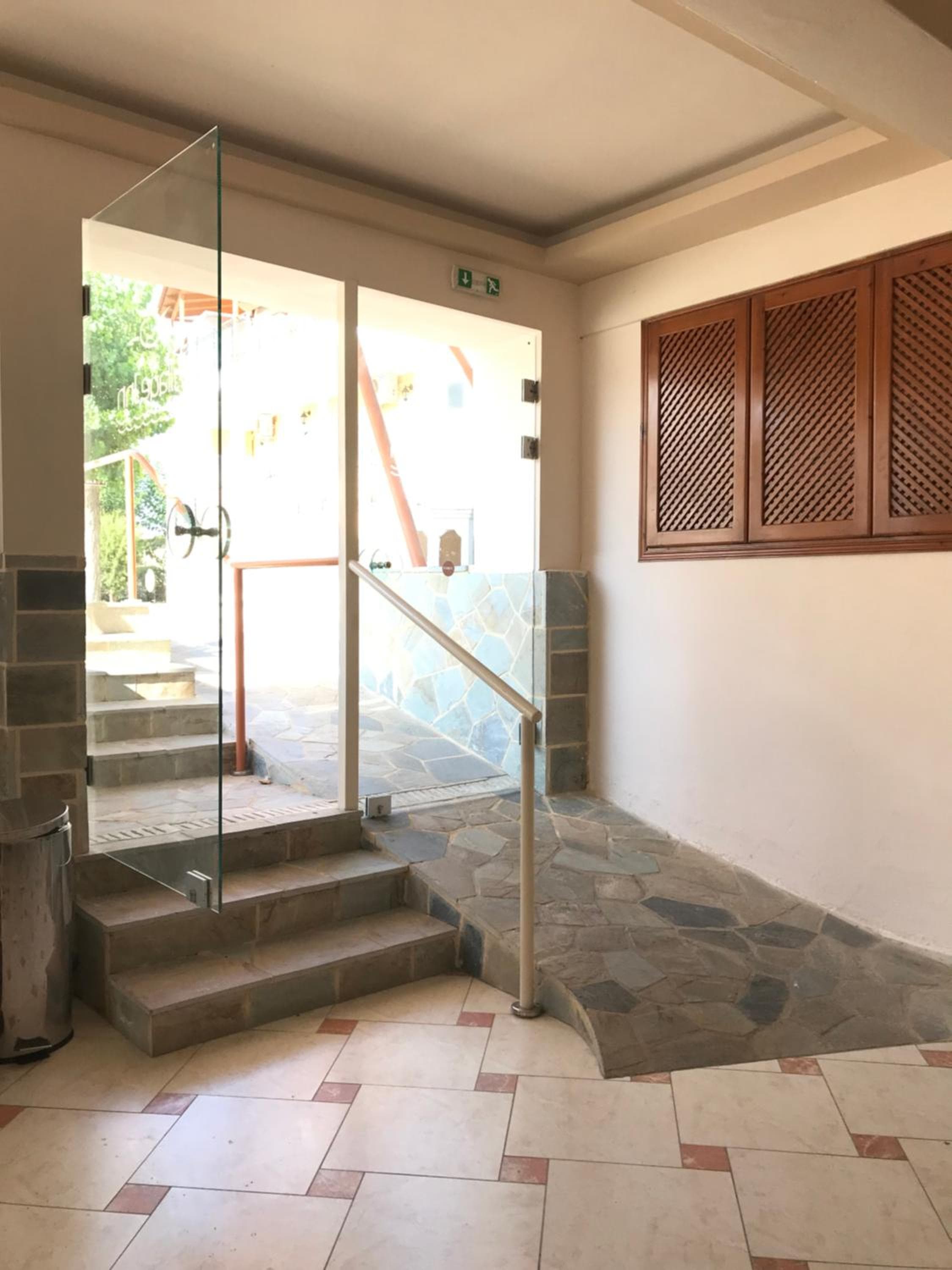 Village Inn Studios & Family Apartments, Laganas, photo 6