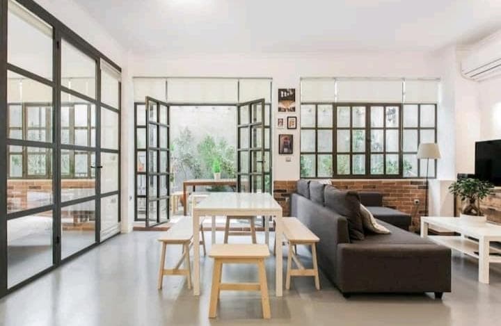 Fashionable Base in Central Athens in the Old Tailor Factory, Athens, photo 3
