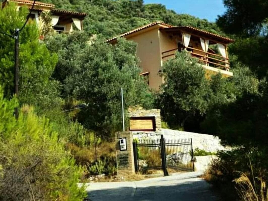 Skiathos Garden Cottages, Skiathos Town