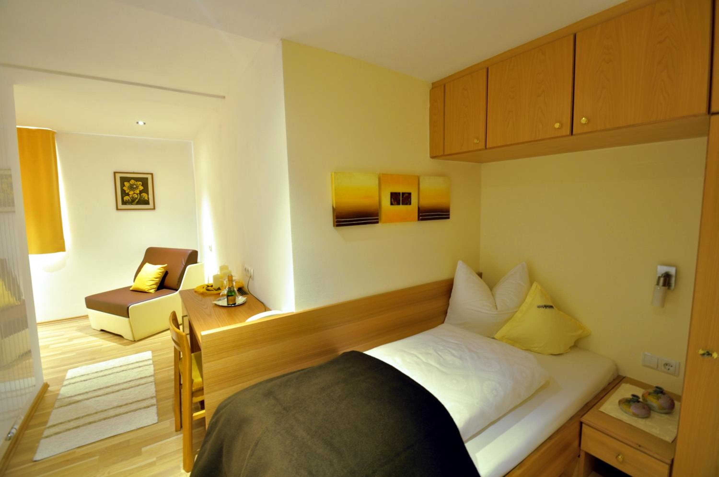 Lapis Monti Apartments & Suites, Burgusio, photo 4