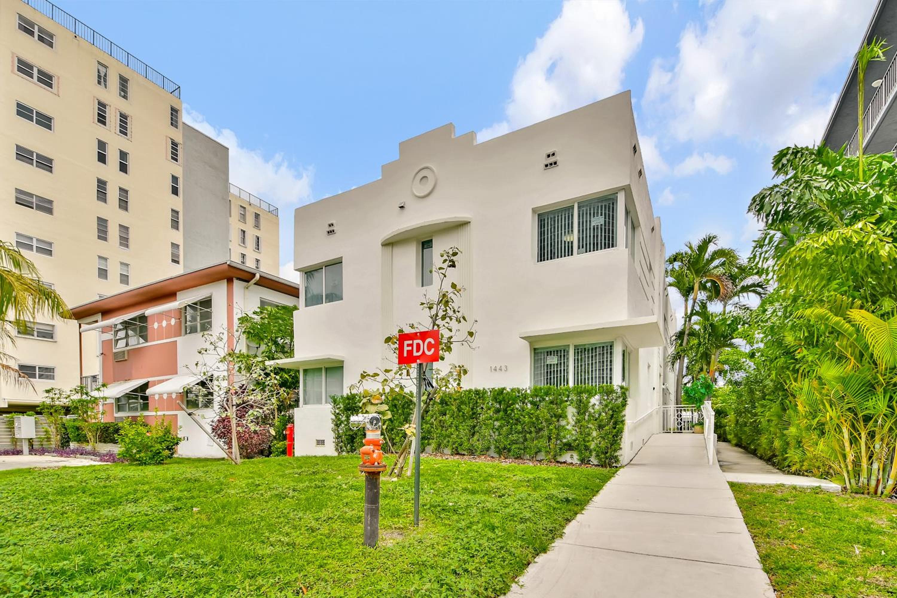 West Deco, Miami Beach