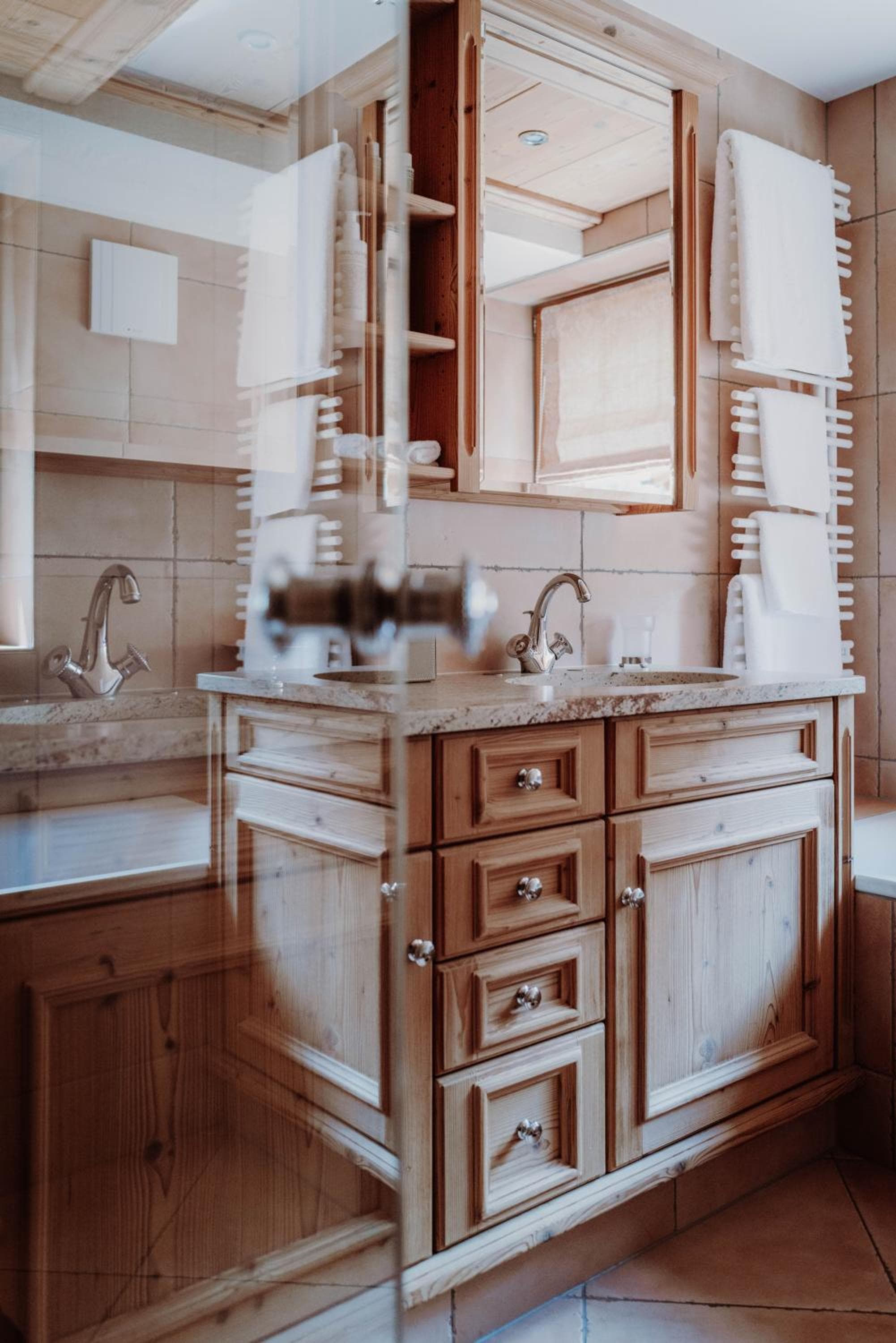 Das Verwall Finest Apartments, Lech am Arlberg, photo 6