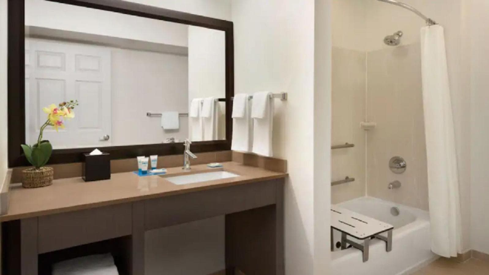Hyatt House Miami Airport, Miami, photo 3