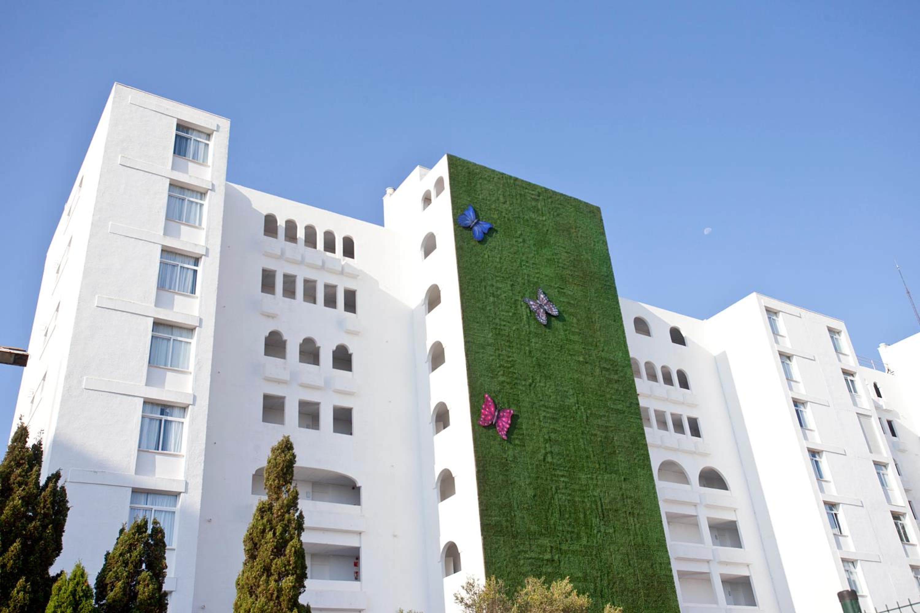 Building at HYB Eurocalas