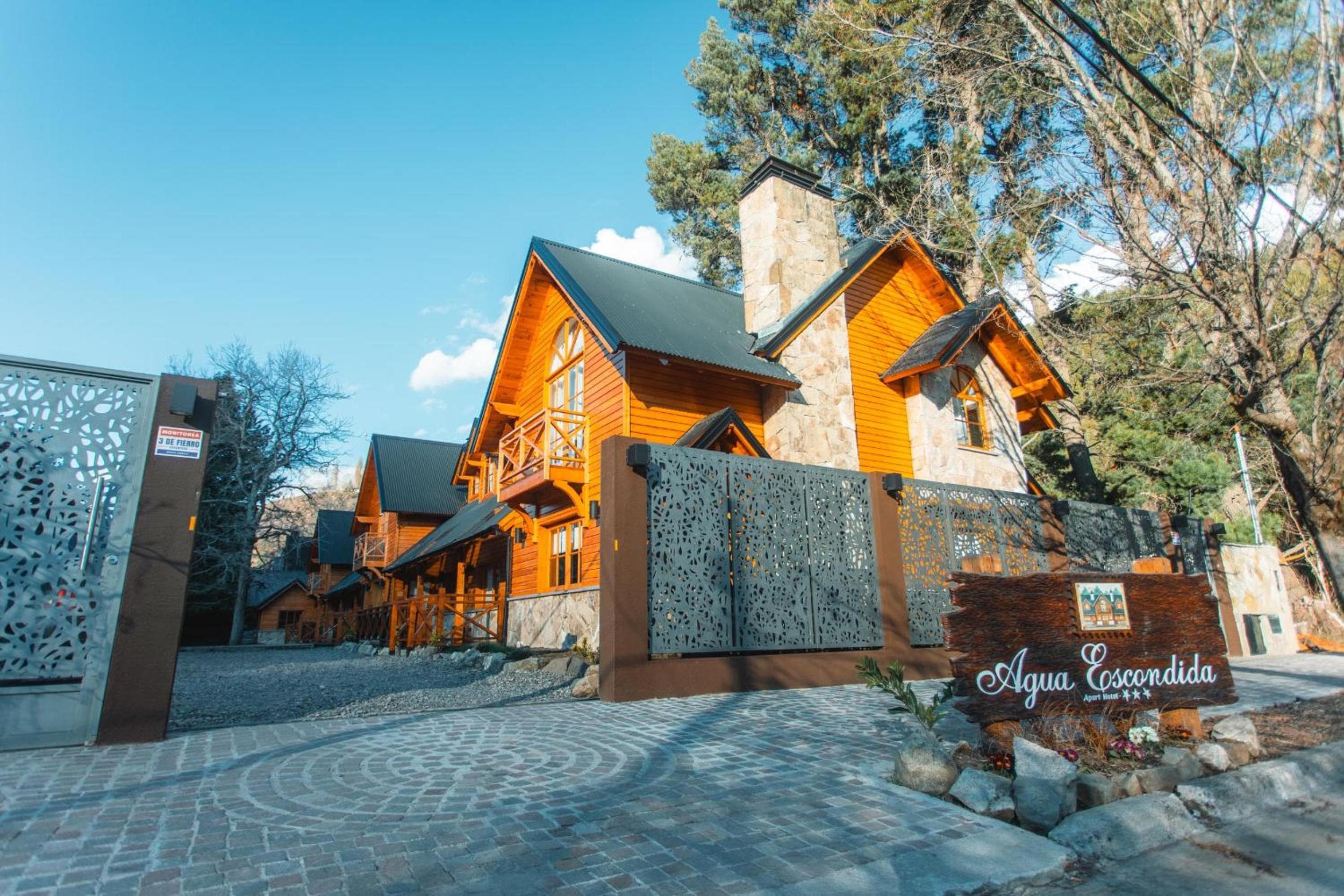 Apart Hotel Agua Escondida, San Martín de los Andes