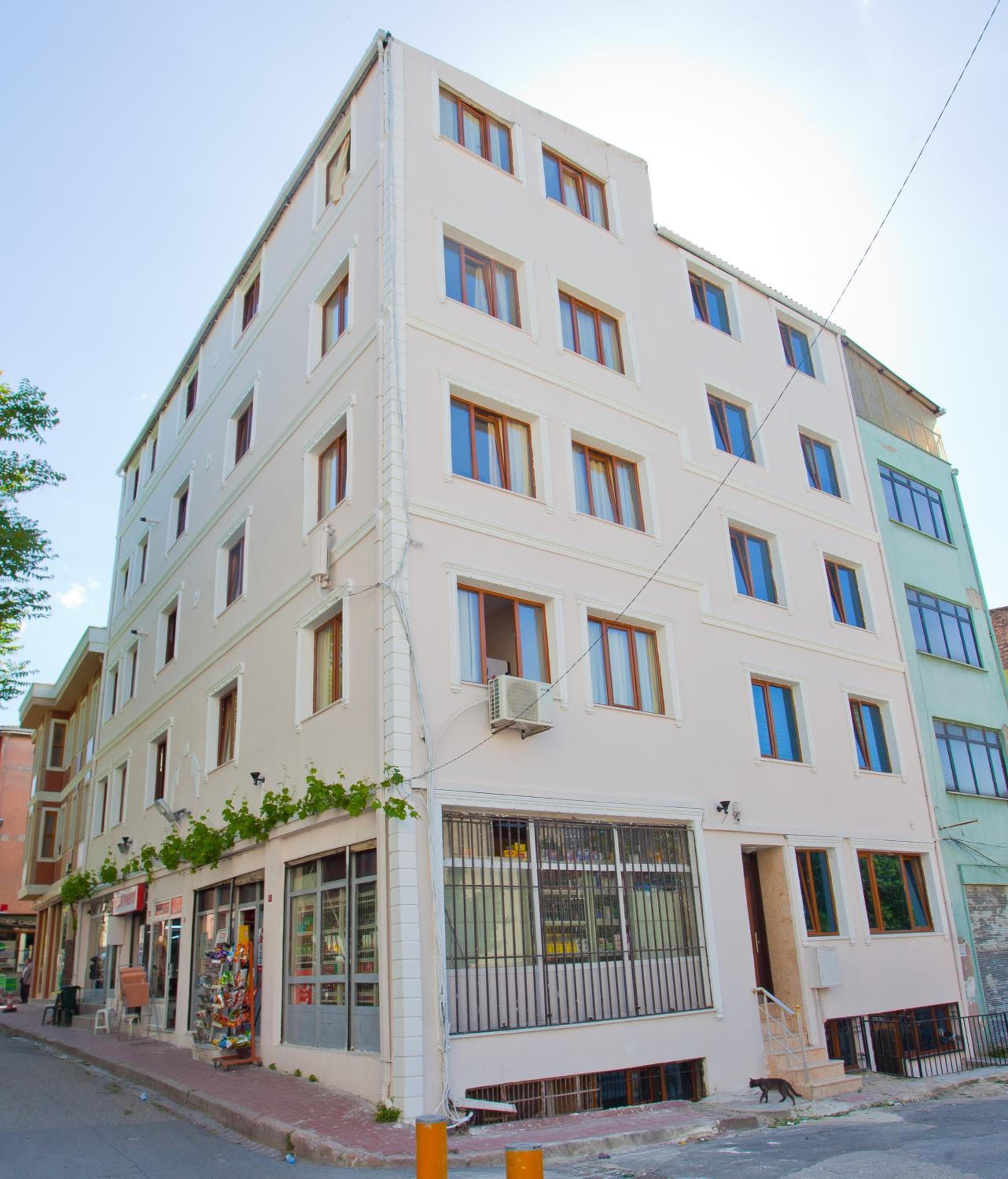 Birlik Hotel, Istanbul