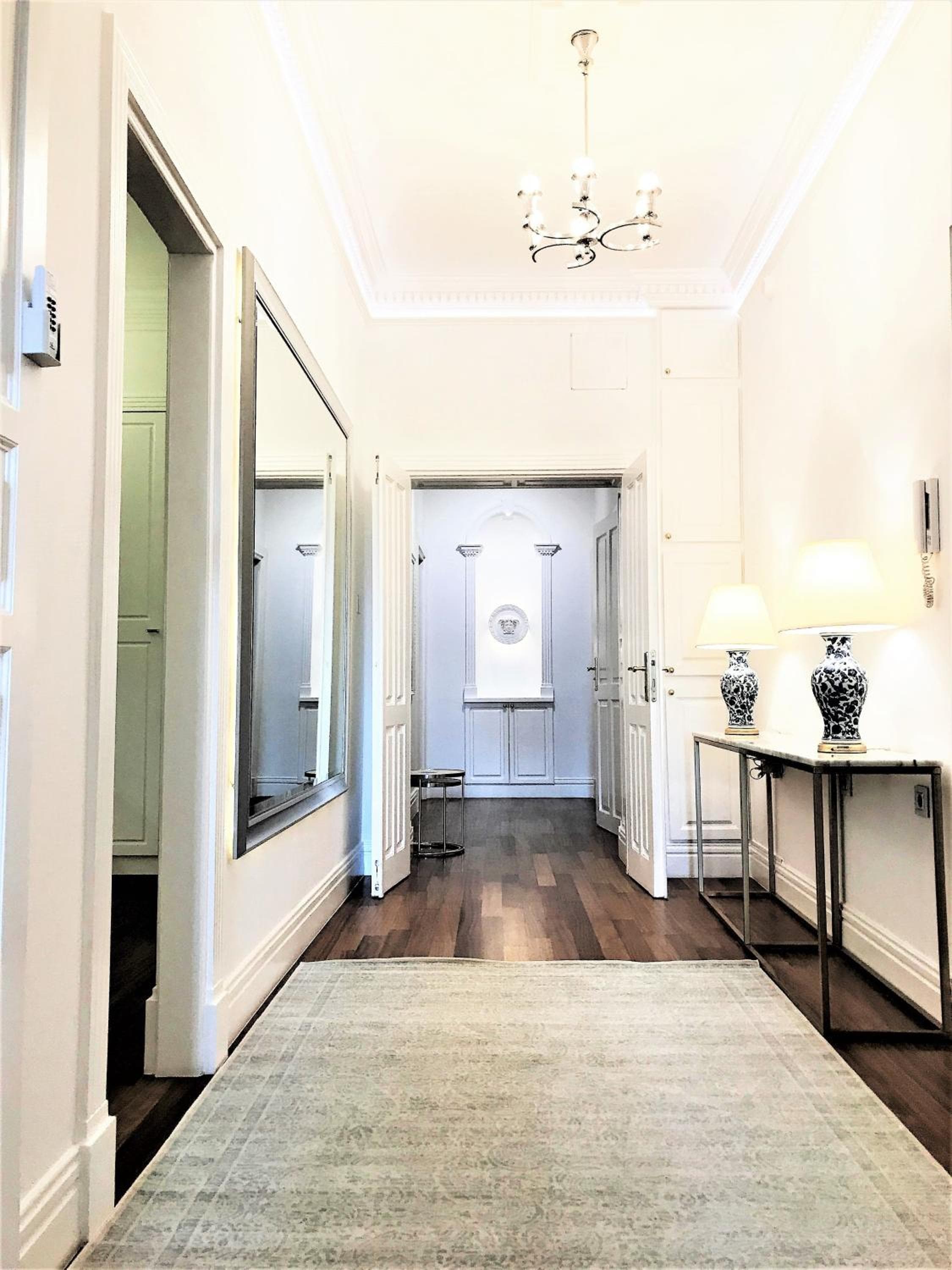 MONDRIAN Luxury Suites & Apartments Market Square IV, Warsaw, photo 3
