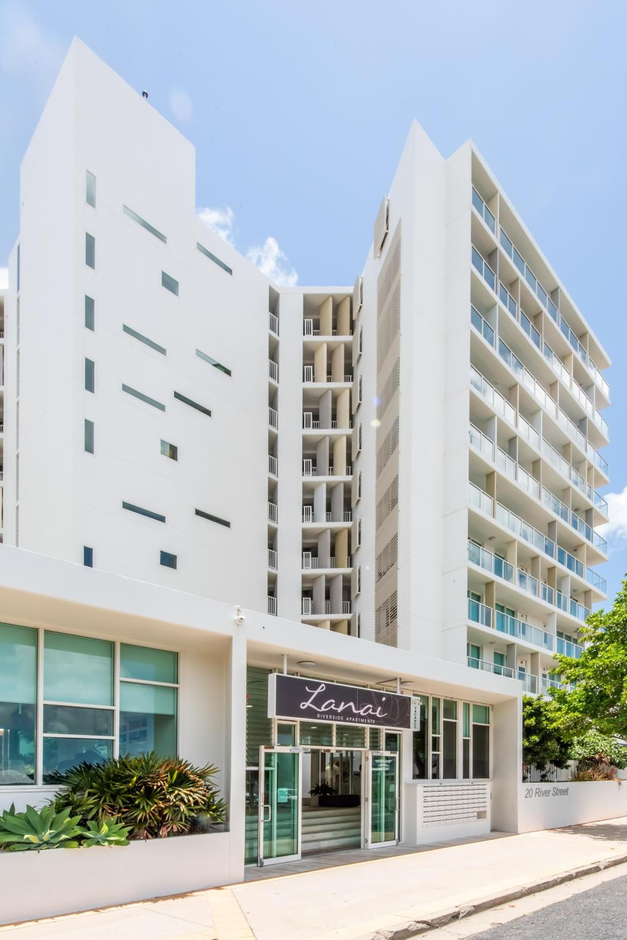 Lanai Riverside Apartments, Mackay