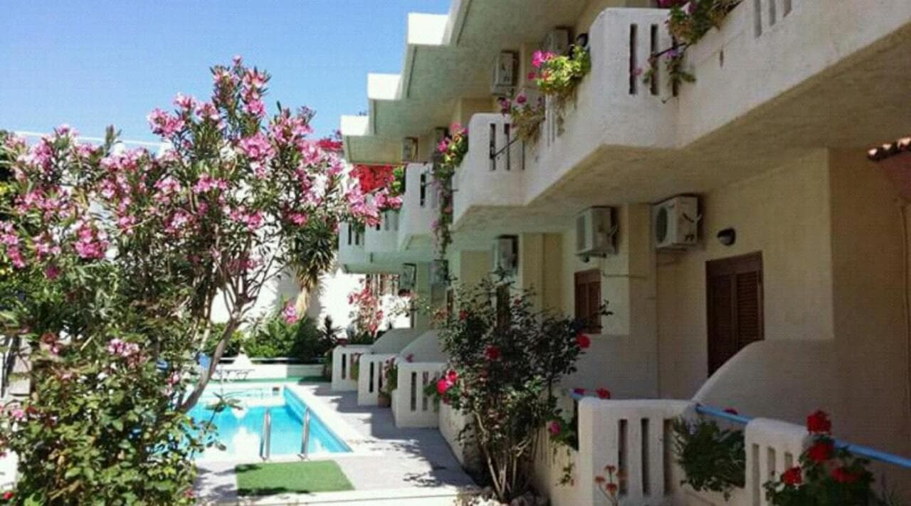Hotel Elida, Platanes, photo 3