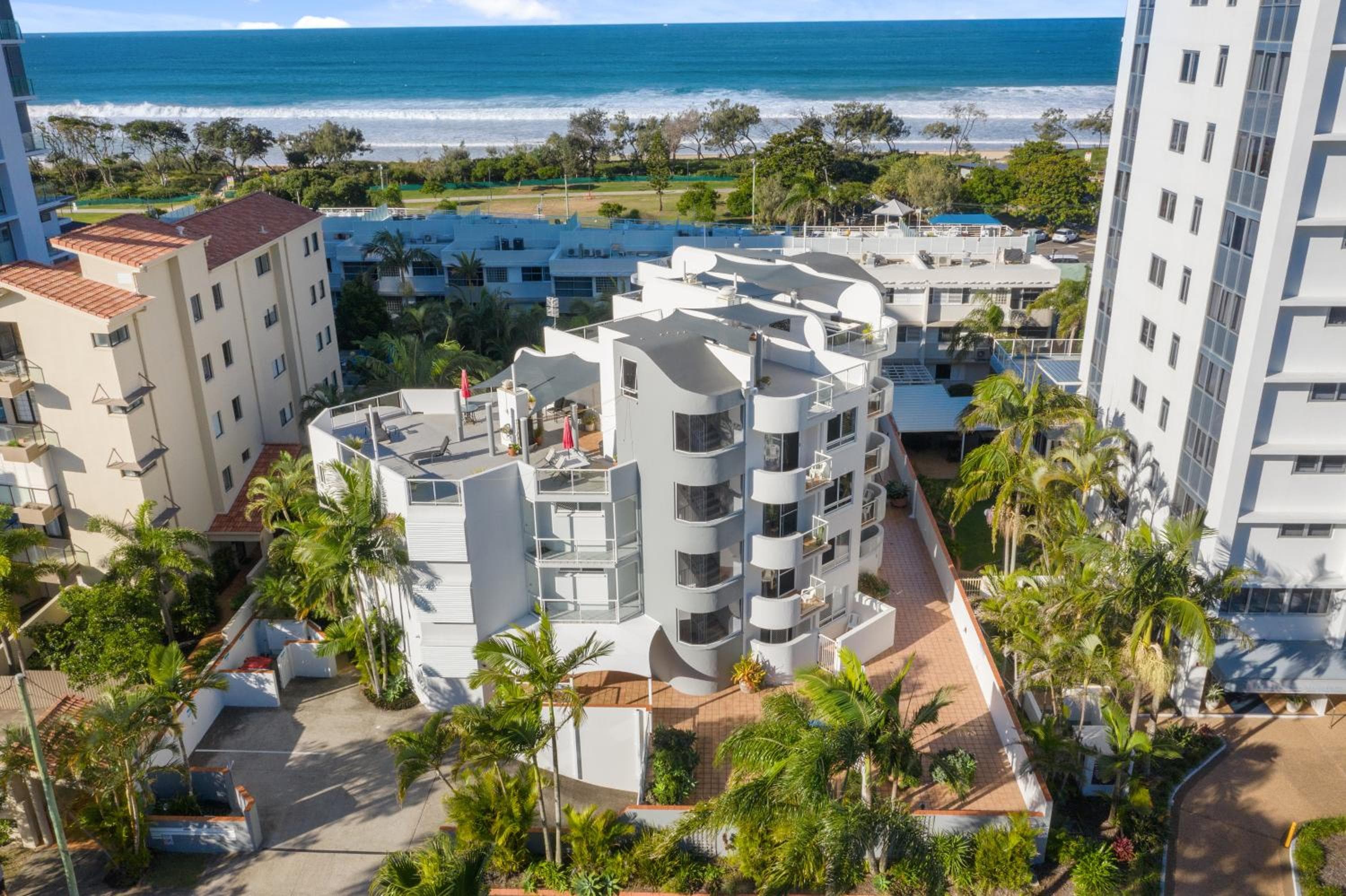 The Burlington Holiday Apartments, Maroochydore
