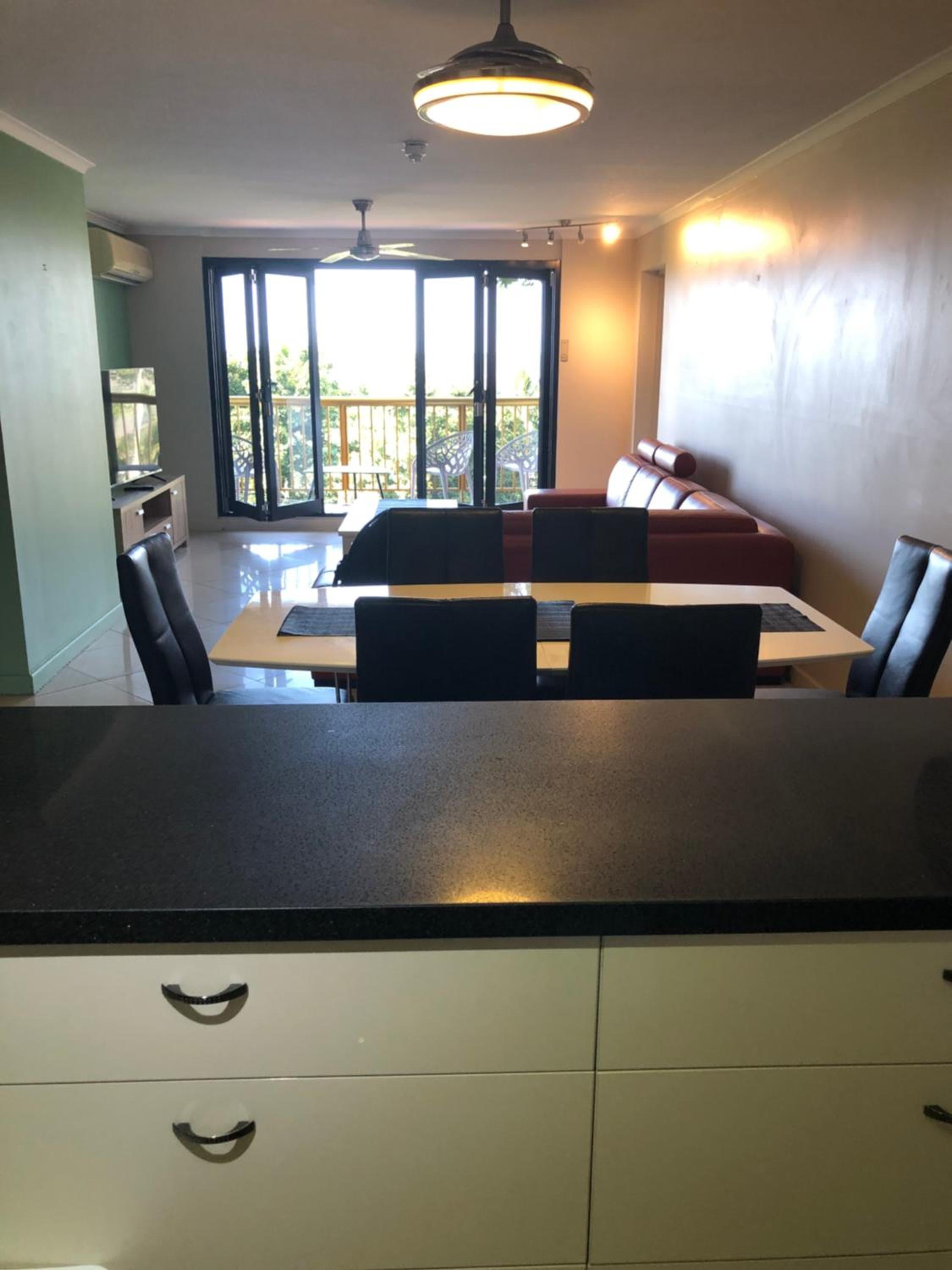 Coral Towers Holiday Suites, Cairns, photo 5
