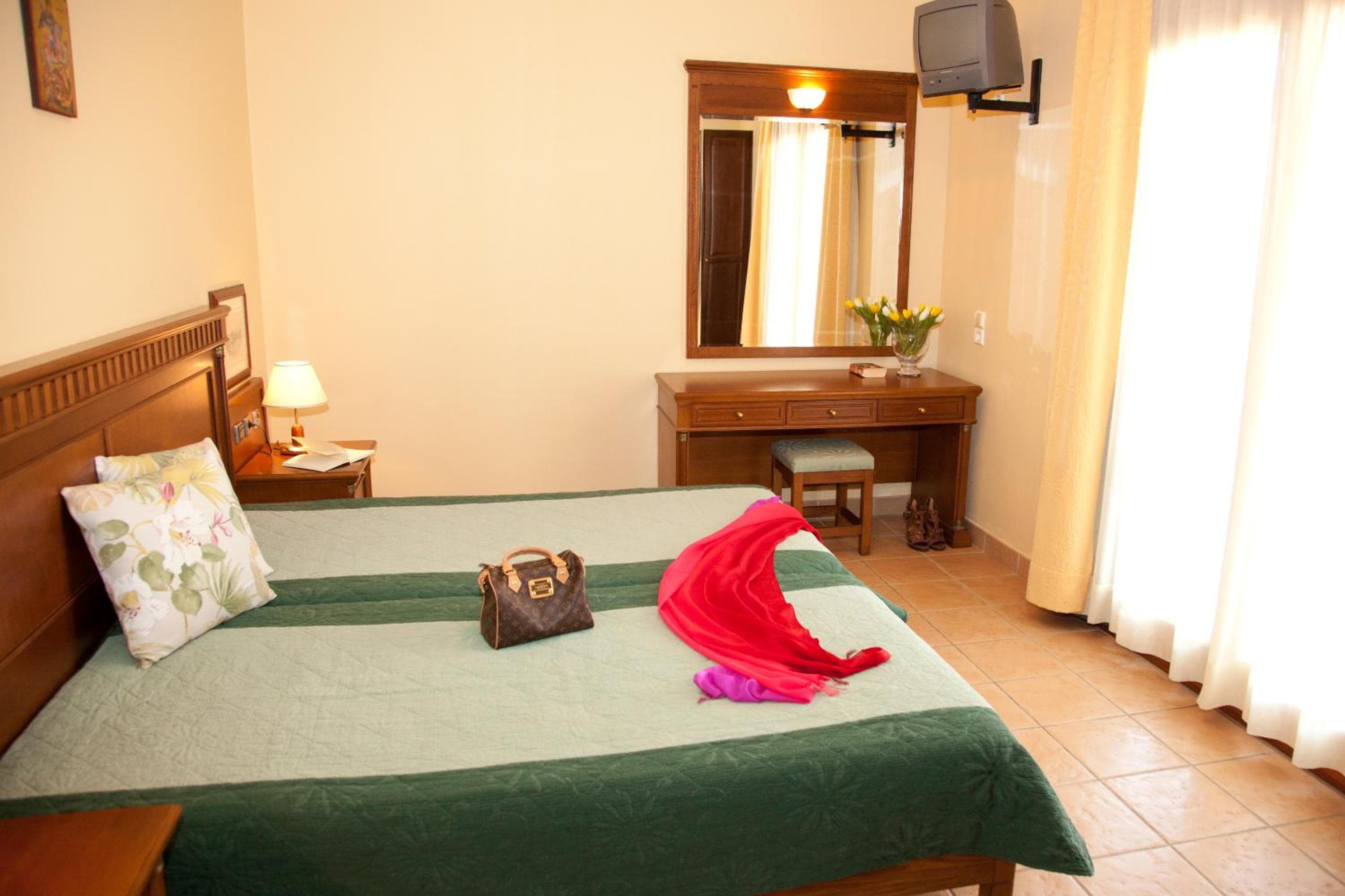 Mylos Hotel Apartments, Plataniás, photo 6