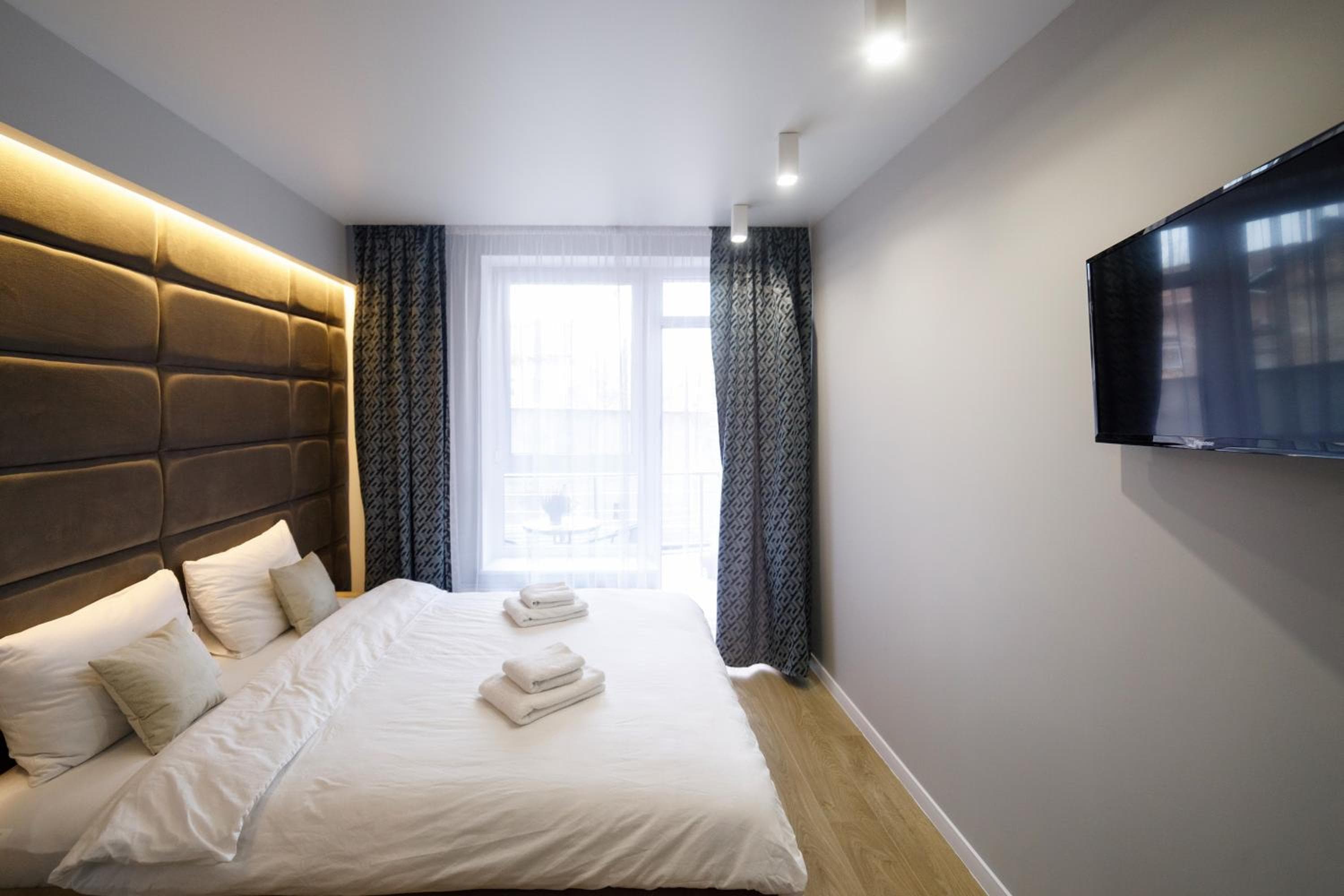Residente Centr Apart-Hotel, Lviv, photo 6