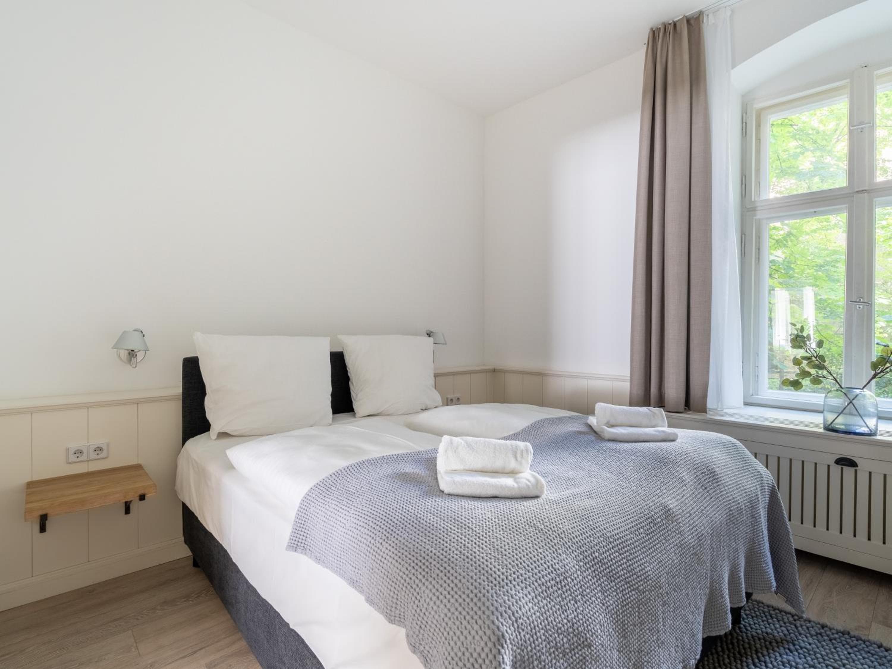 Apartments Berlin Lottumstraße 4, Berlin, photo 3