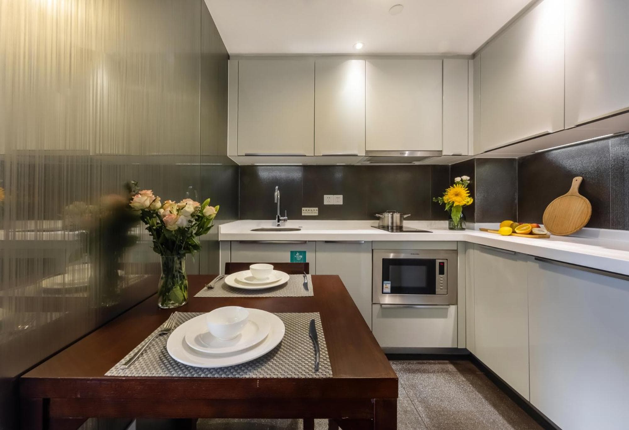 Starr Hotel and Serviced Apartment -Shanghai Jing'an Railway Station, Shanghai, photo 3