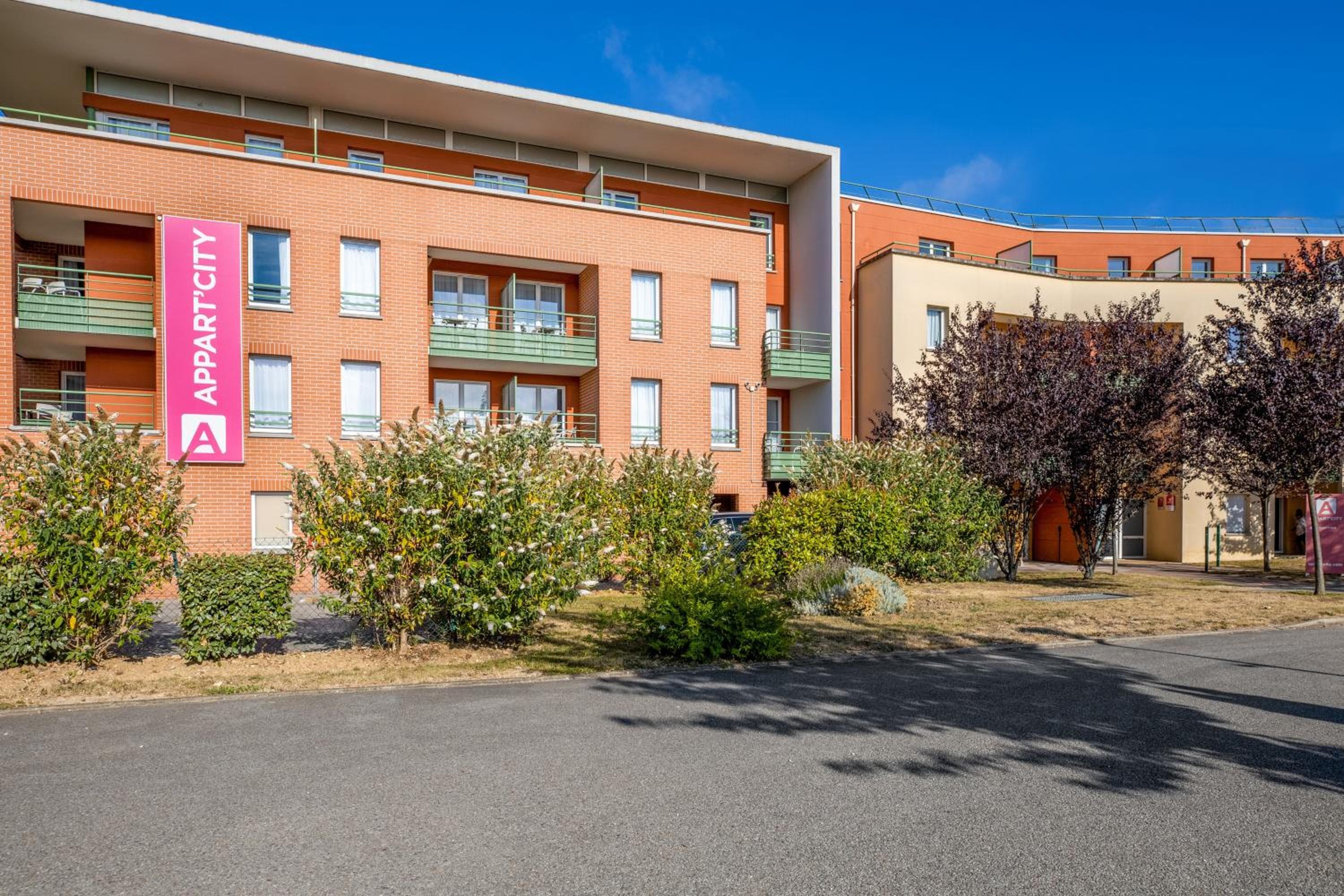 Appart'City Confort St Quentin en Yvelines - Bois D'Arcy, Bois-dʼArcy