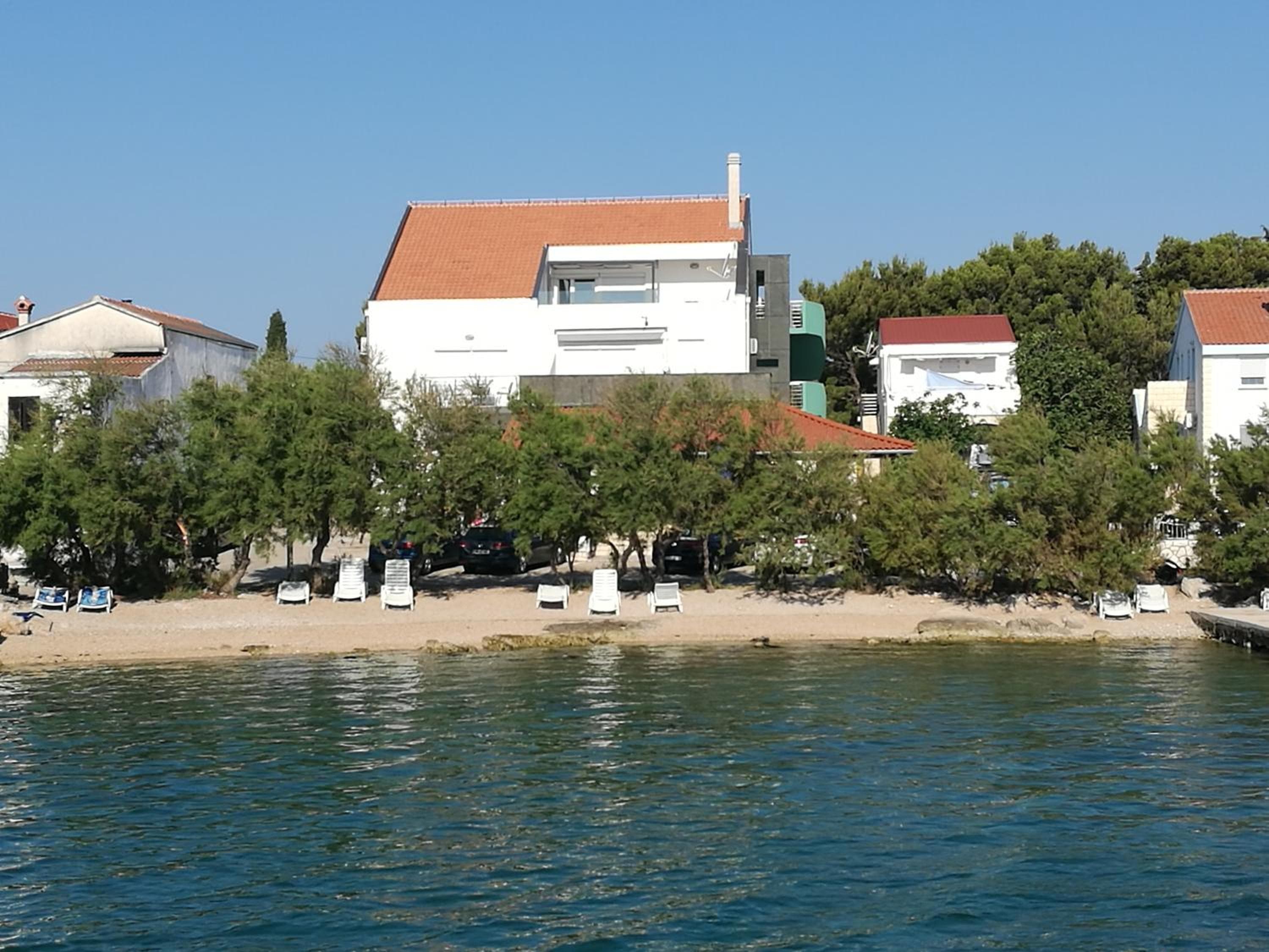 Apartments Lantina, Betina