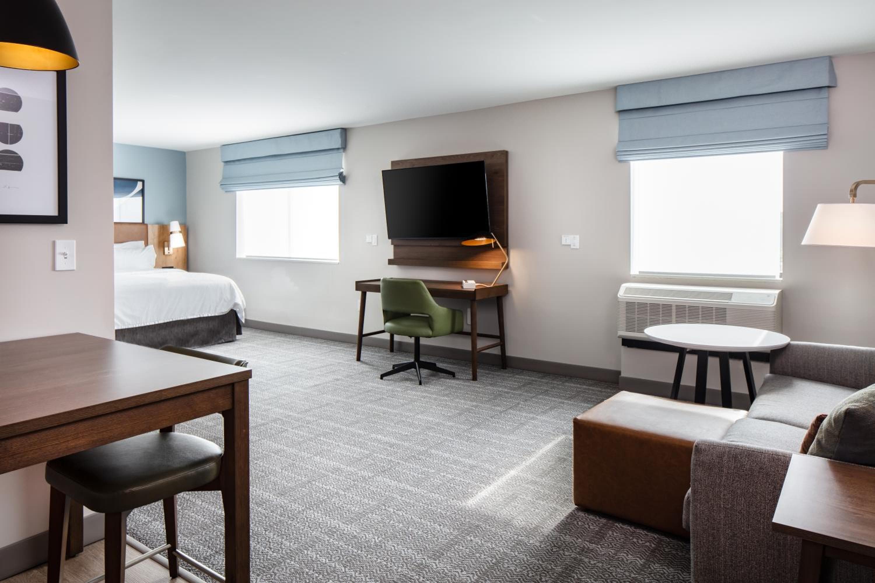 Staybridge Suites - Iowa City - Coralville by IHG, Coralville, photo 2