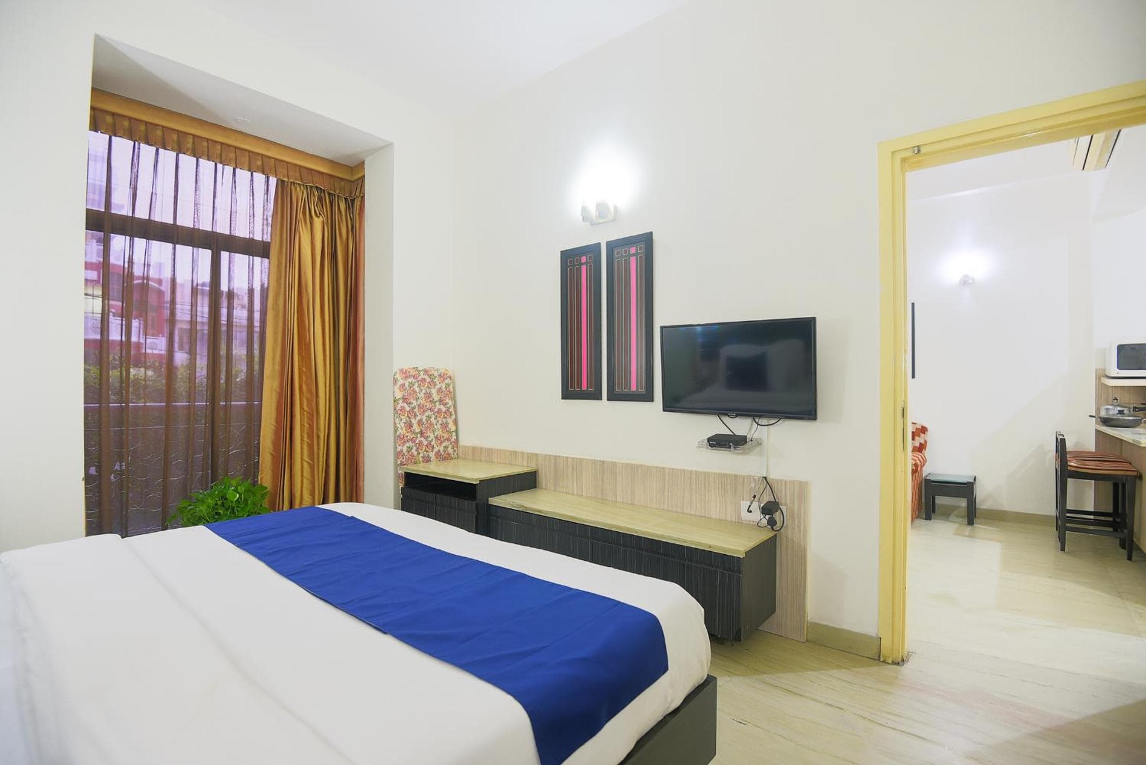 BedChambers Serviced Apartments, Sector 40, Gurgaon, photo 2