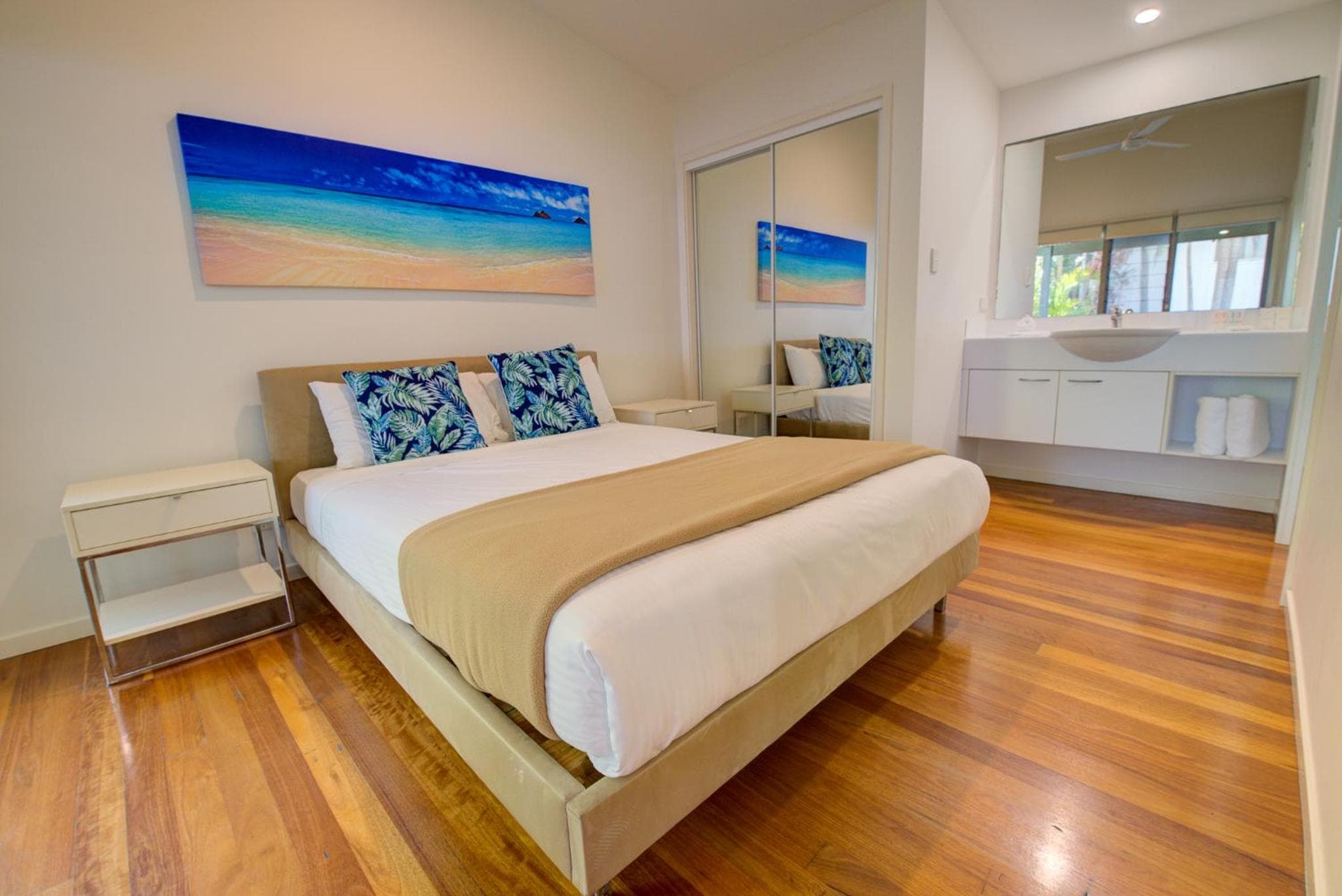 Mobys Beachside Retreat, Boomerang Beach, photo 6