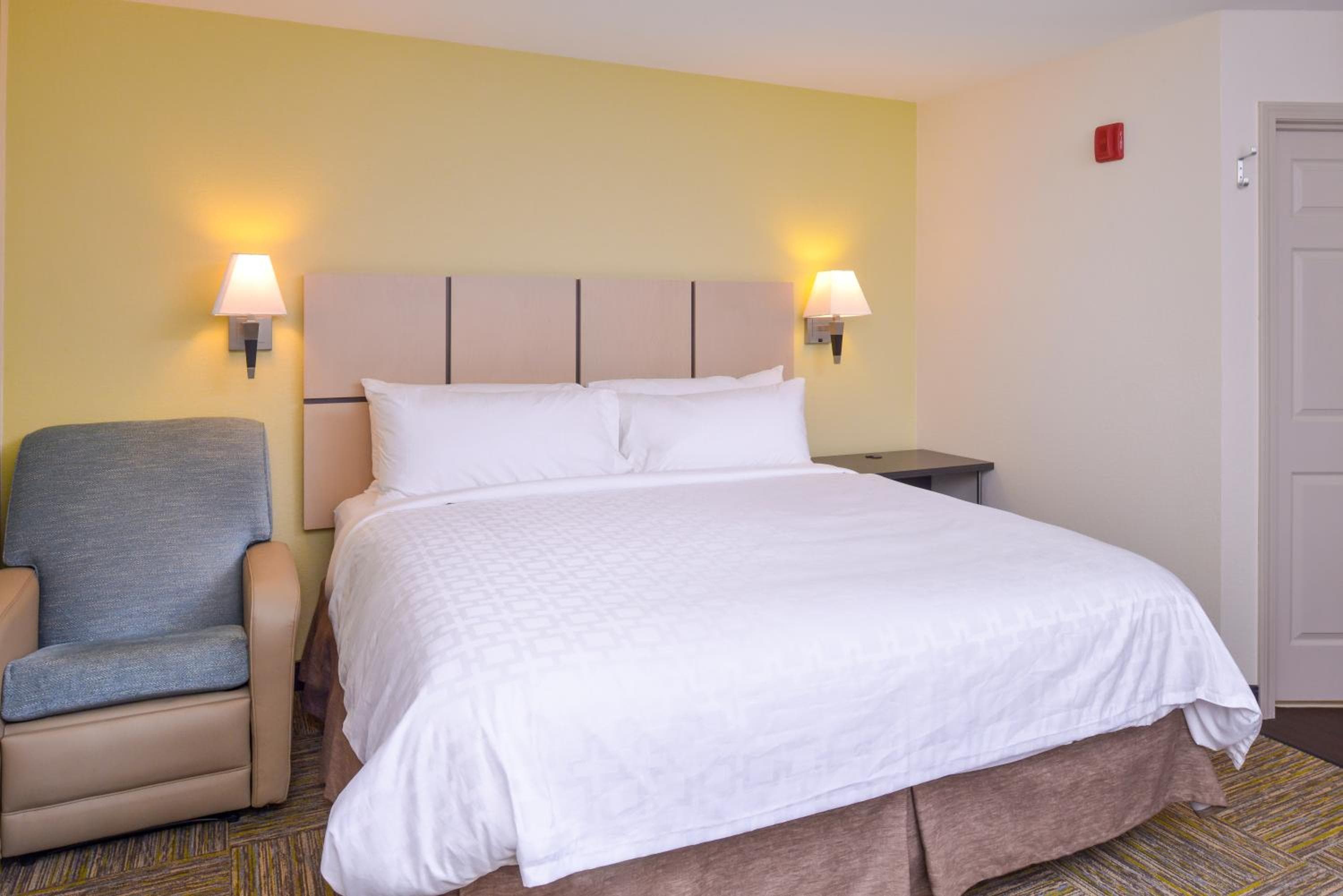 Candlewood Suites - Plano North by IHG, Plano, photo 2