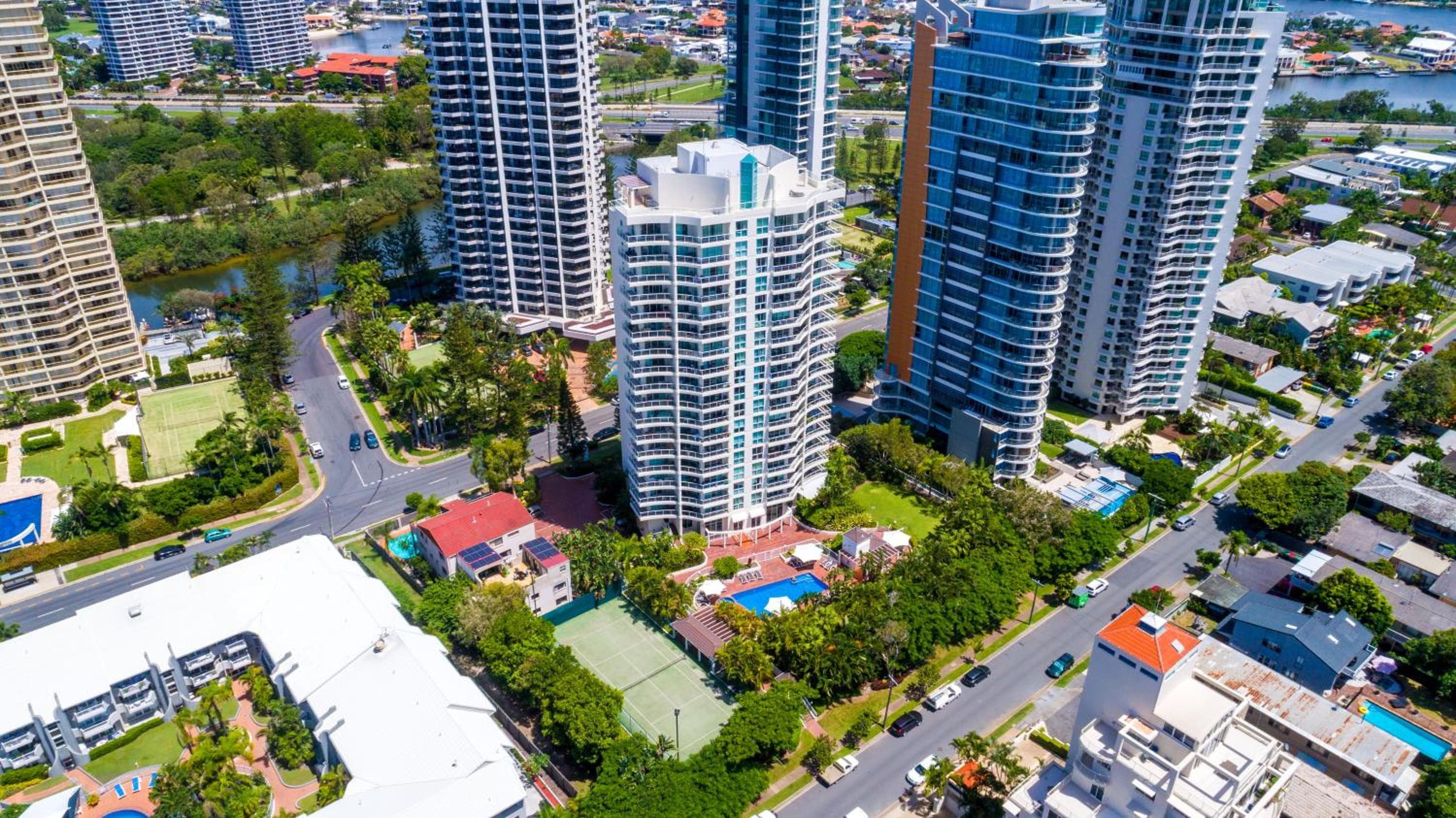 The Crest Apartments - Main Beach, Gold Coast