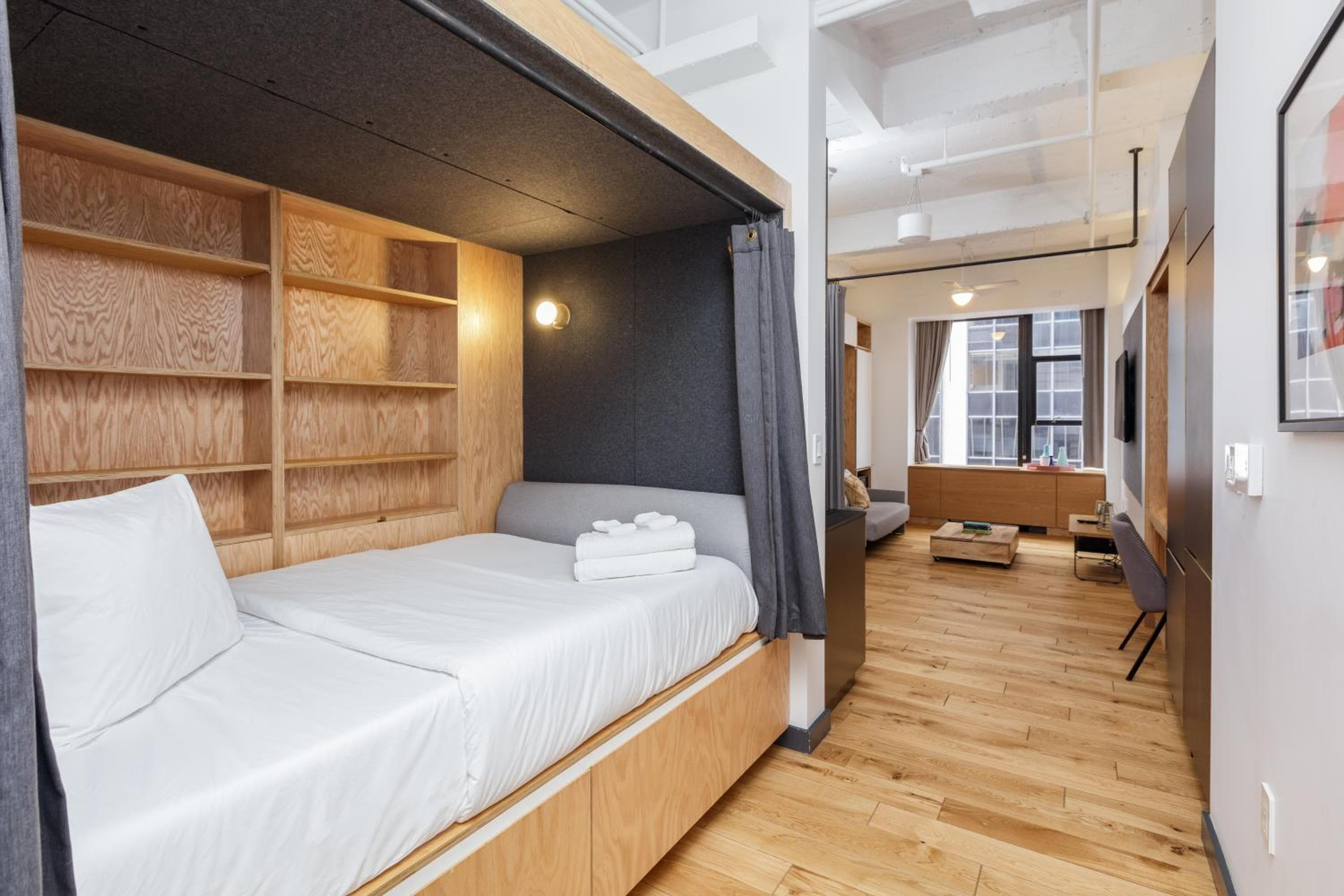 Placemakr Wall Street, New York, photo 5