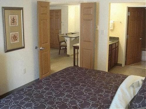Staybridge Suites Indianapolis Downtown-Convention Center by IHG, Indianapolis, photo 2