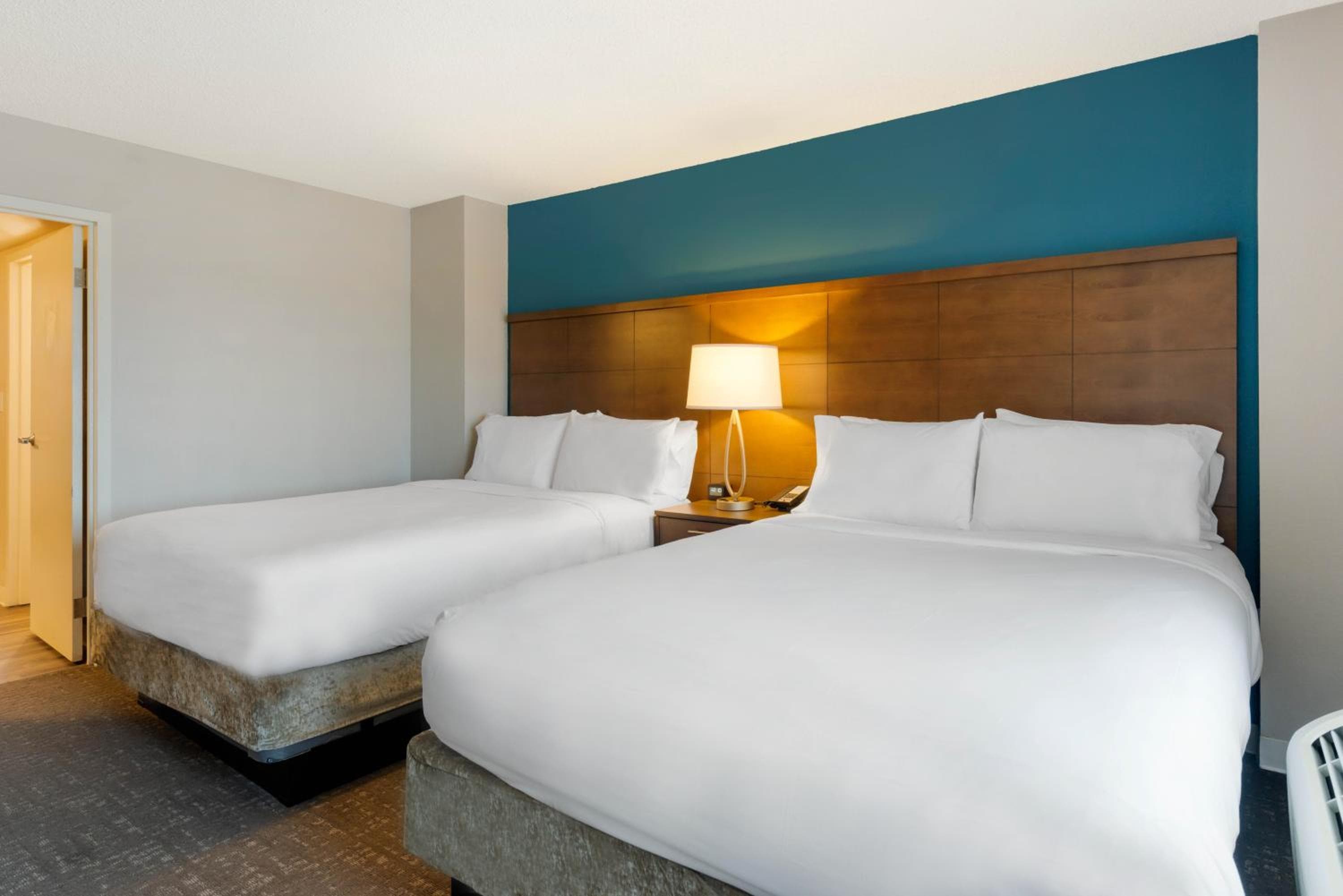 Staybridge Suites Orlando Royale Parc Suites by IHG, Kissimmee, photo 6