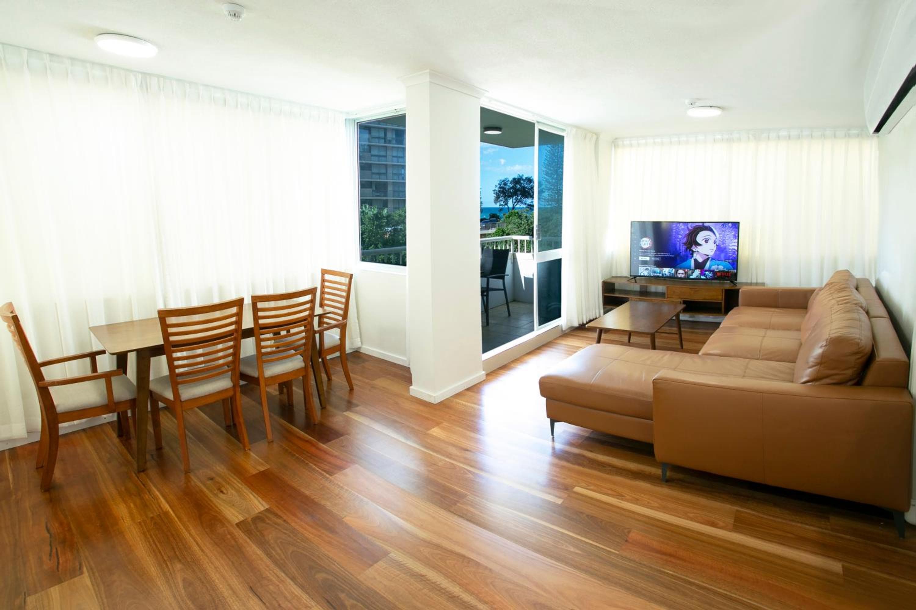 View Pacific Apartments, Gold Coast, photo 3