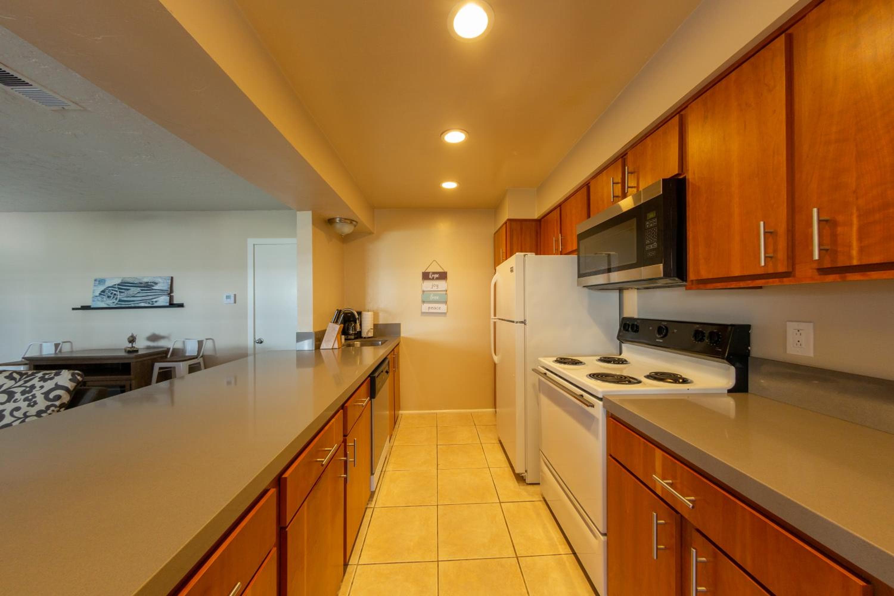 Beachwalk Villas, Carlsbad, photo 5