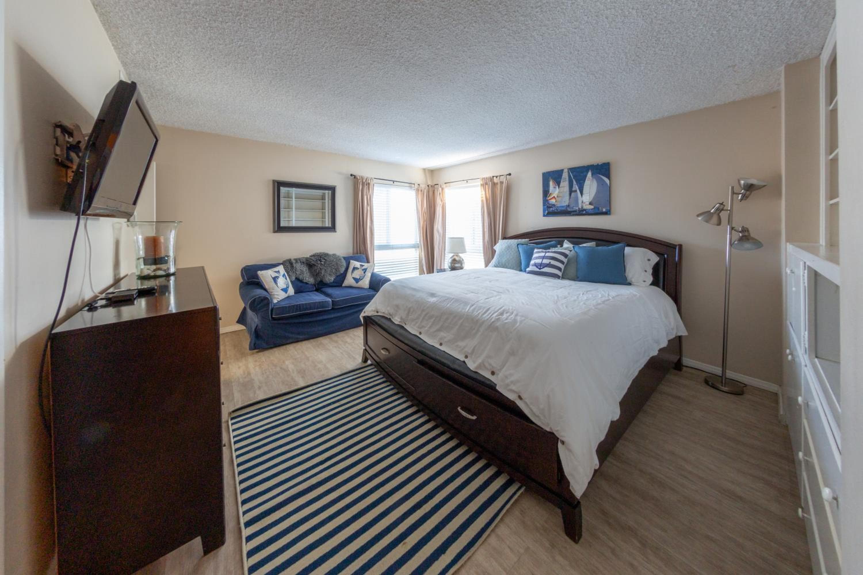 Beachwalk Villas, Carlsbad