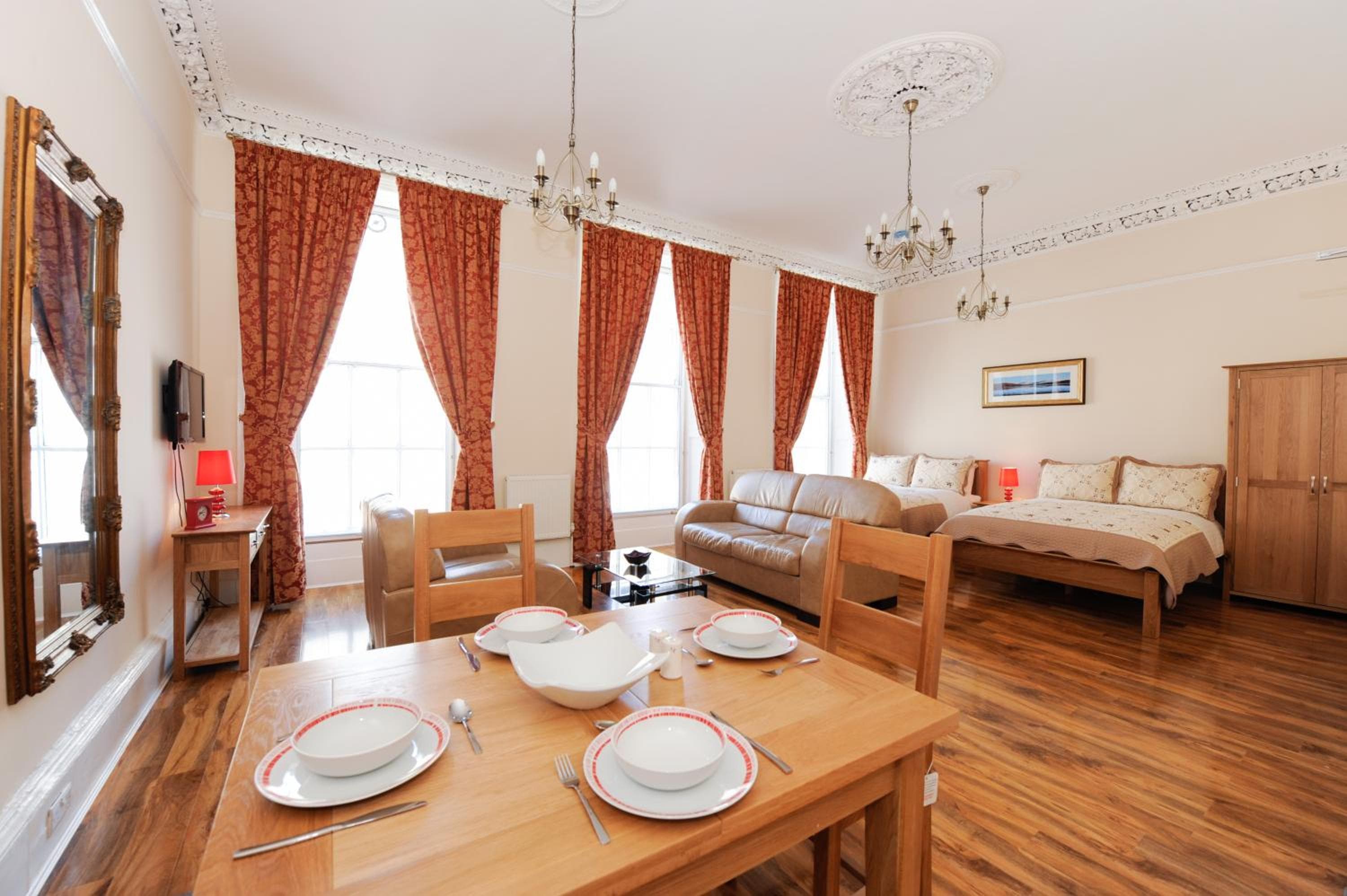 Edinburgh City Suites, photo 5