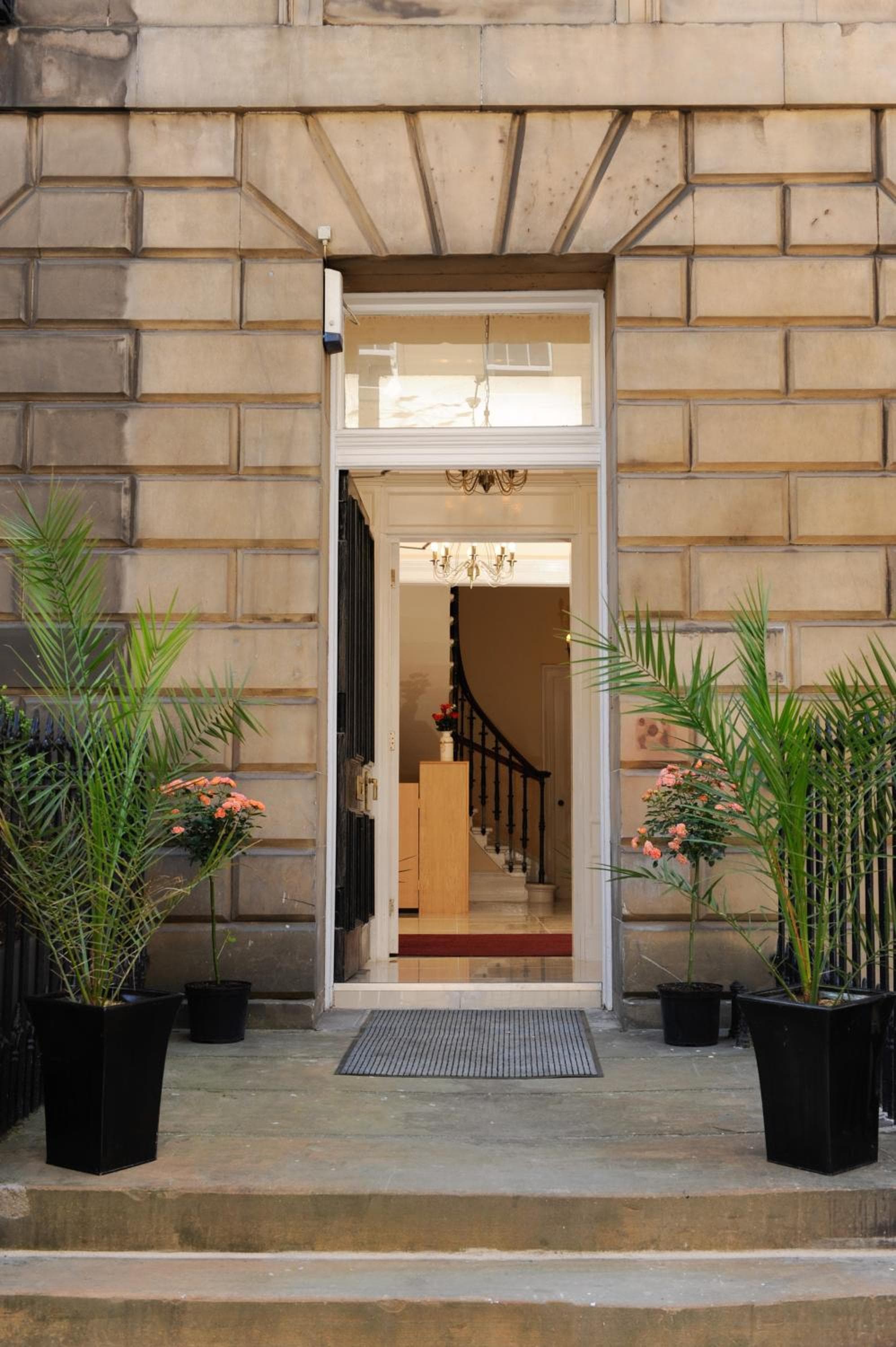 Building at Edinburgh City Suites