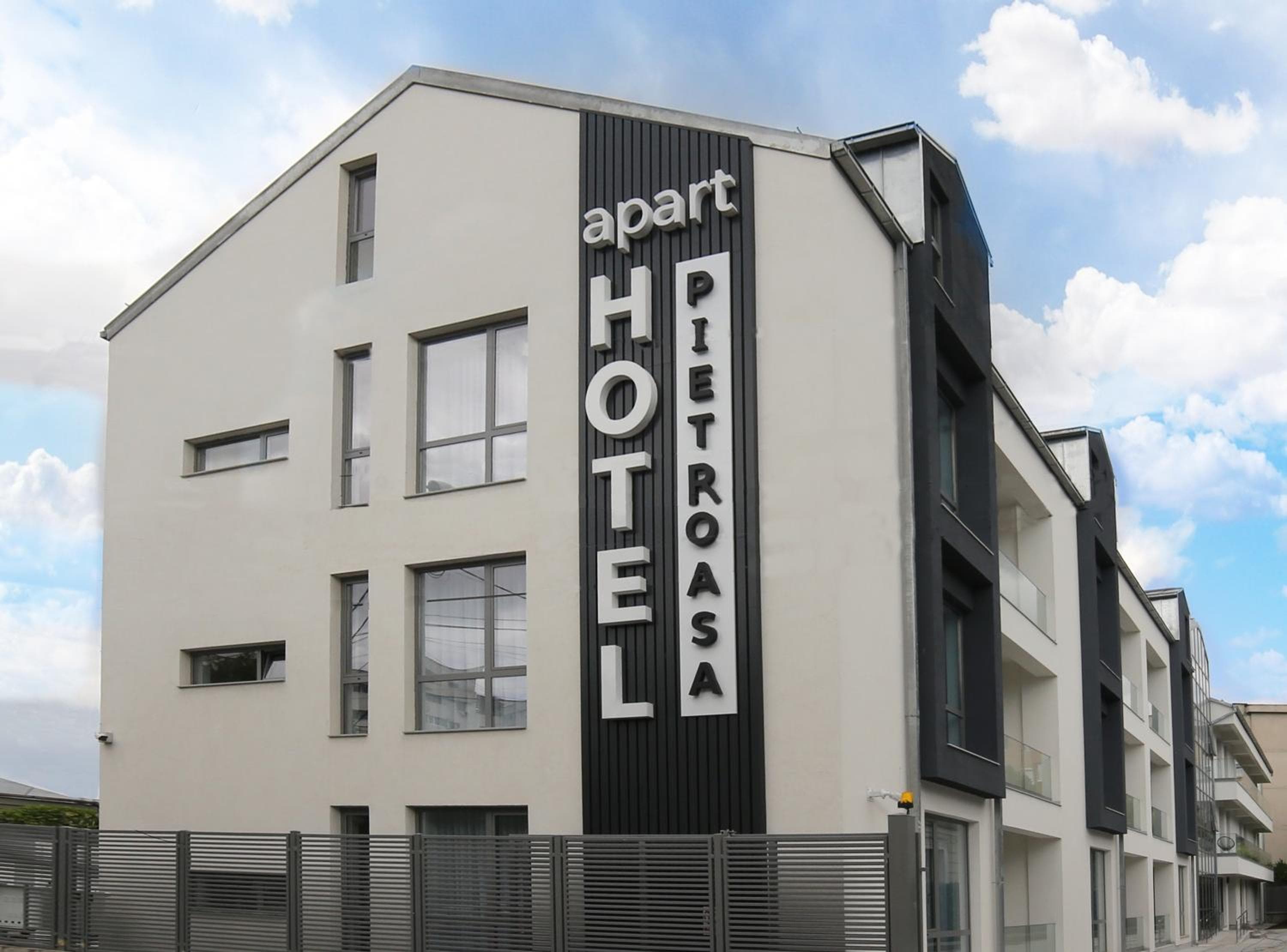 Aparthotel Pietroasa, Buzău