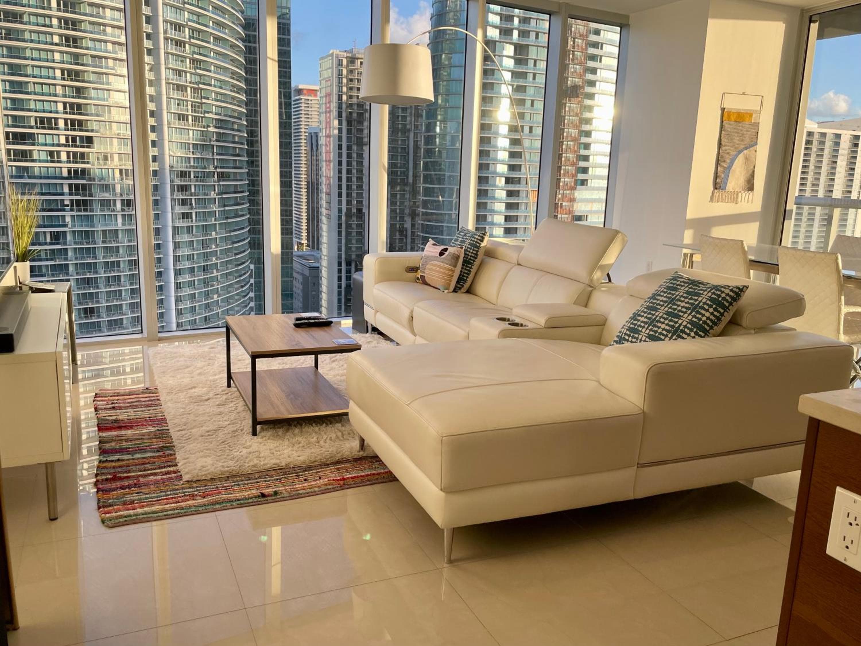 IconBrickell Tower 3 W Residences, Miami, photo 3