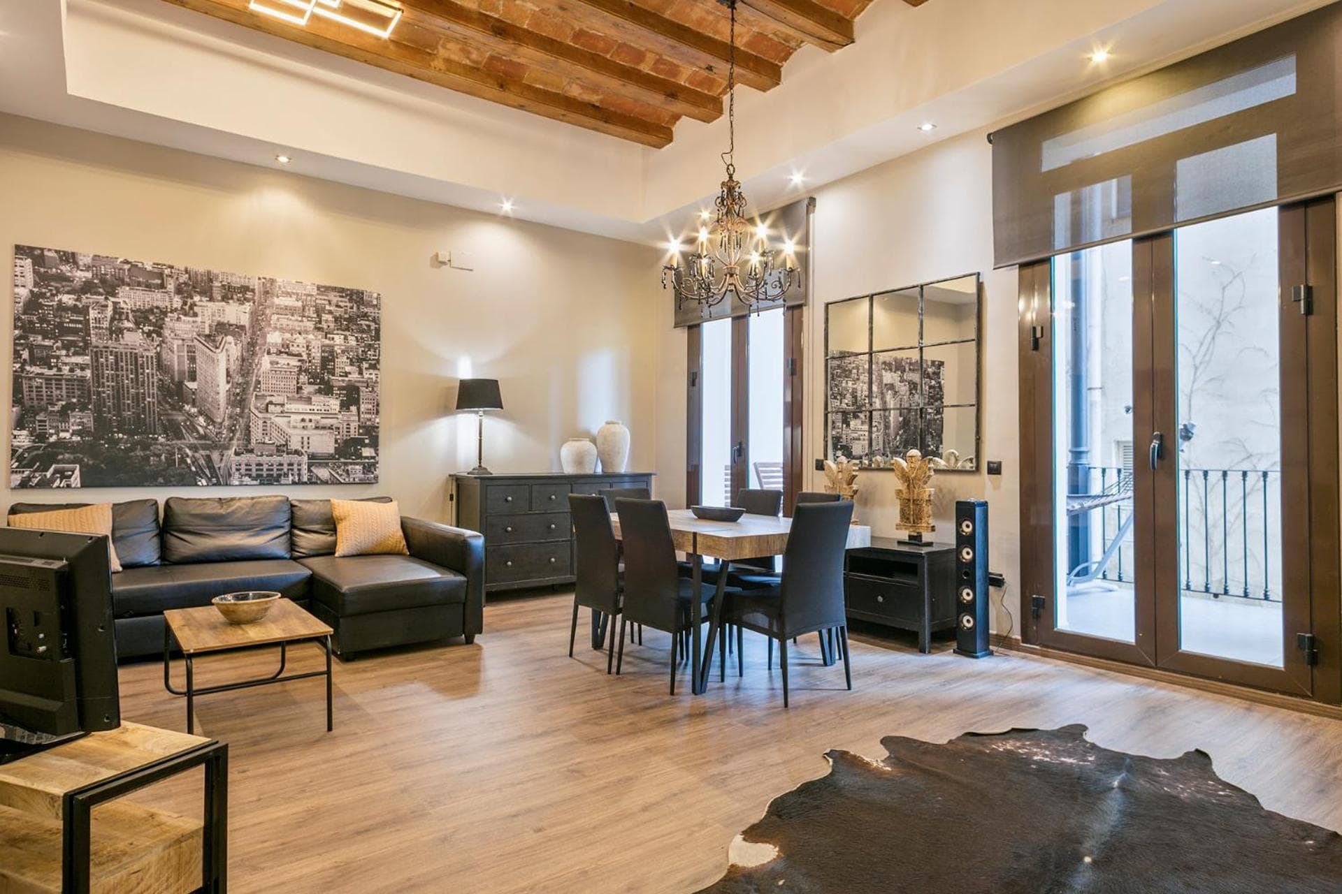 Midtown Luxury Apartments by Sweett, Barcelona, photo 4