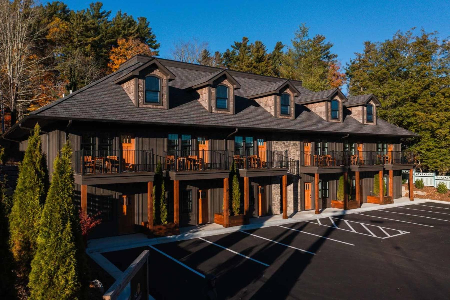 The Getaway Blowing Rock, Blowing Rock
