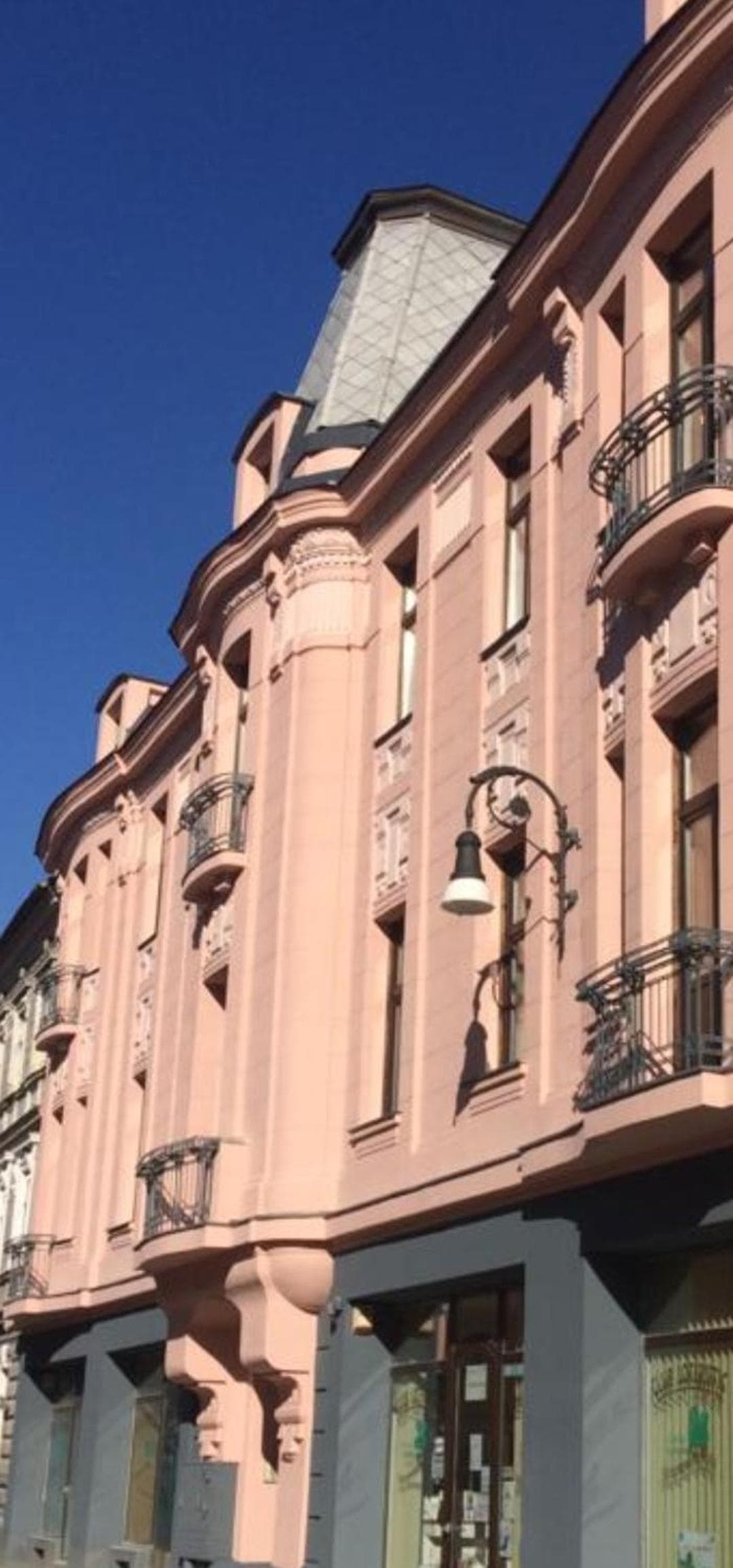 Weiss Little Palace, Braşov