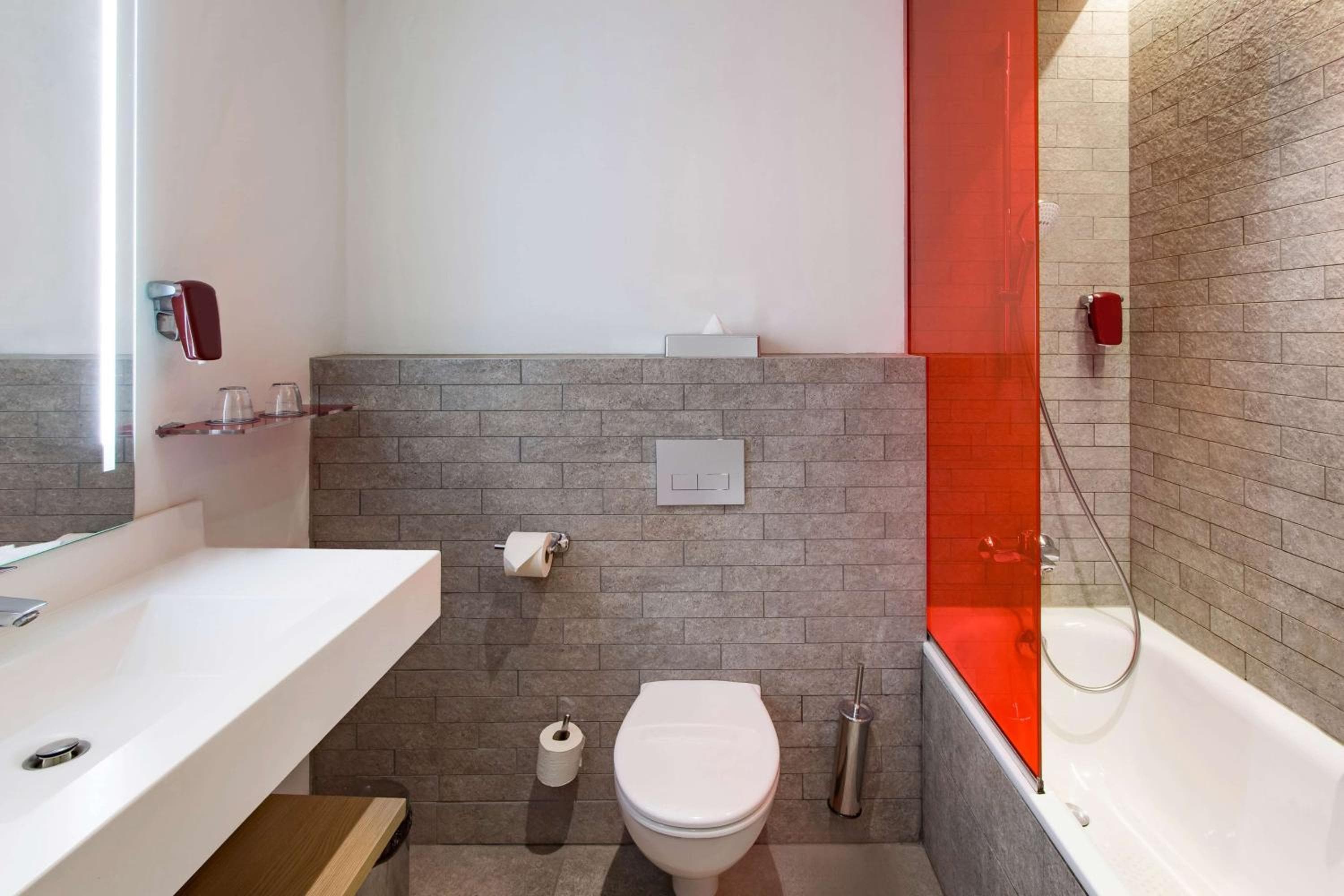 Park Inn by Radisson Bucharest Hotel & Residence, Bucharest, photo 3