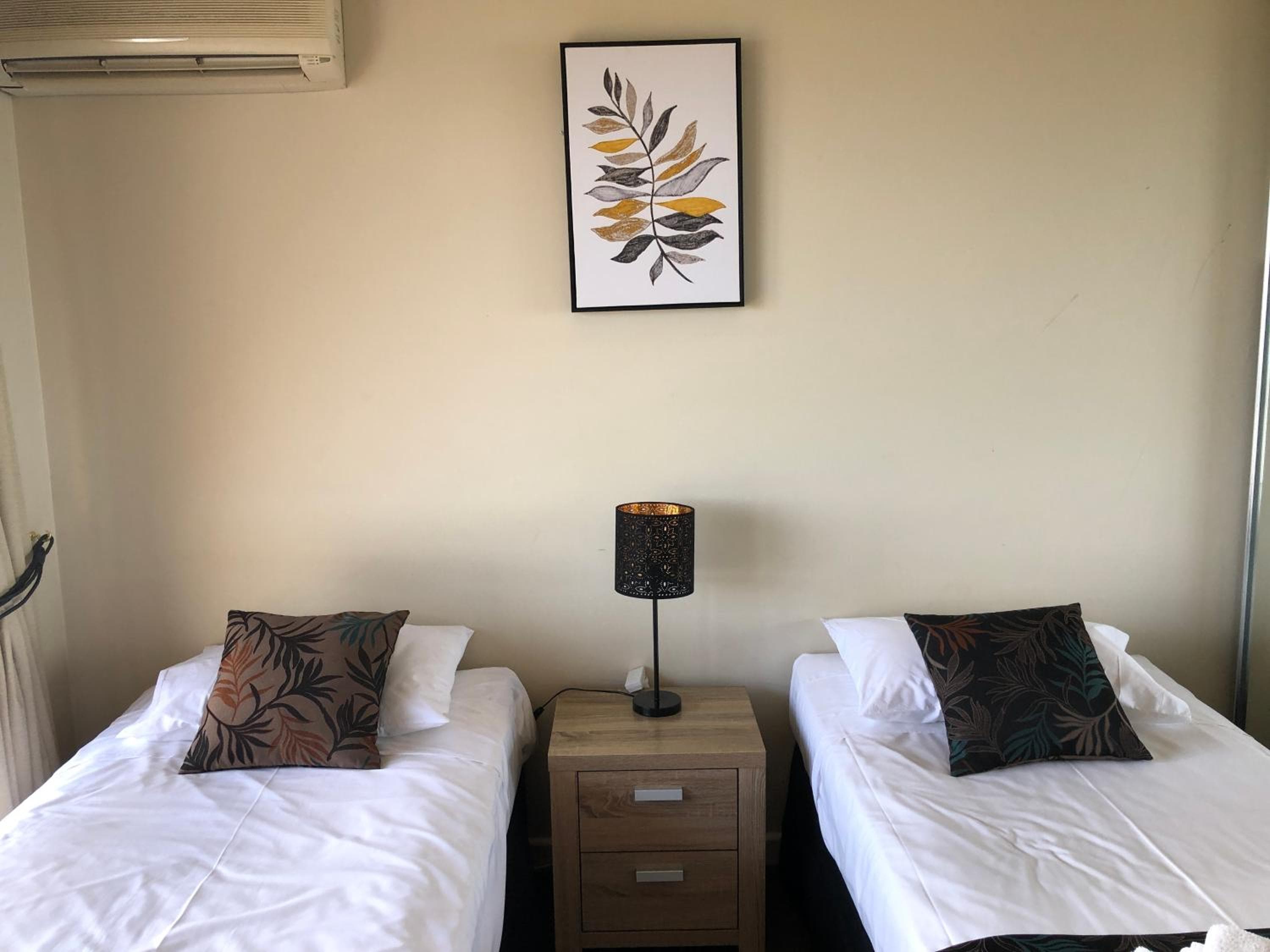 Coral Towers Holiday Suites, Cairns, photo 4