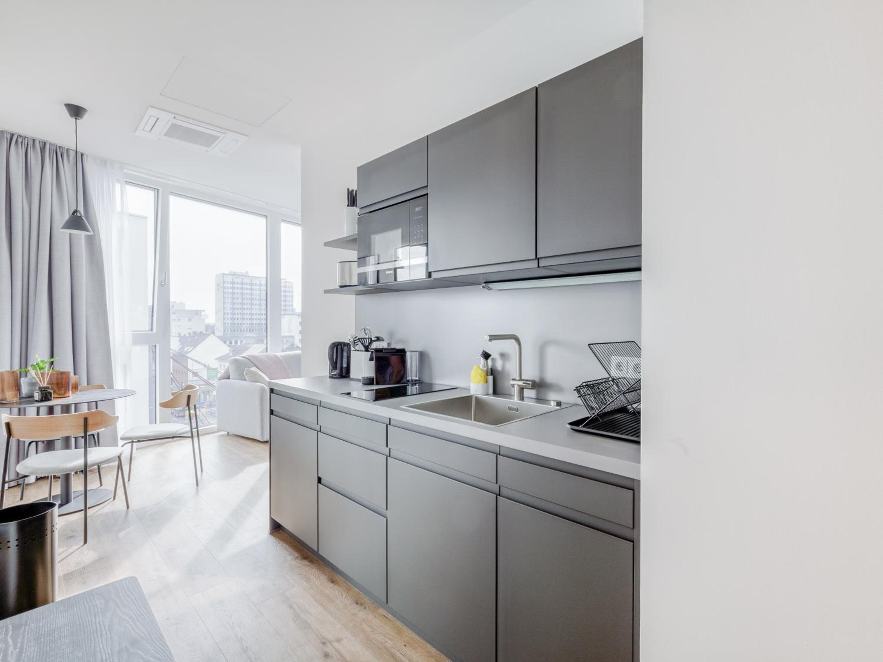 Kitchen at Limehome Mönchengladbach Fliethstraße
