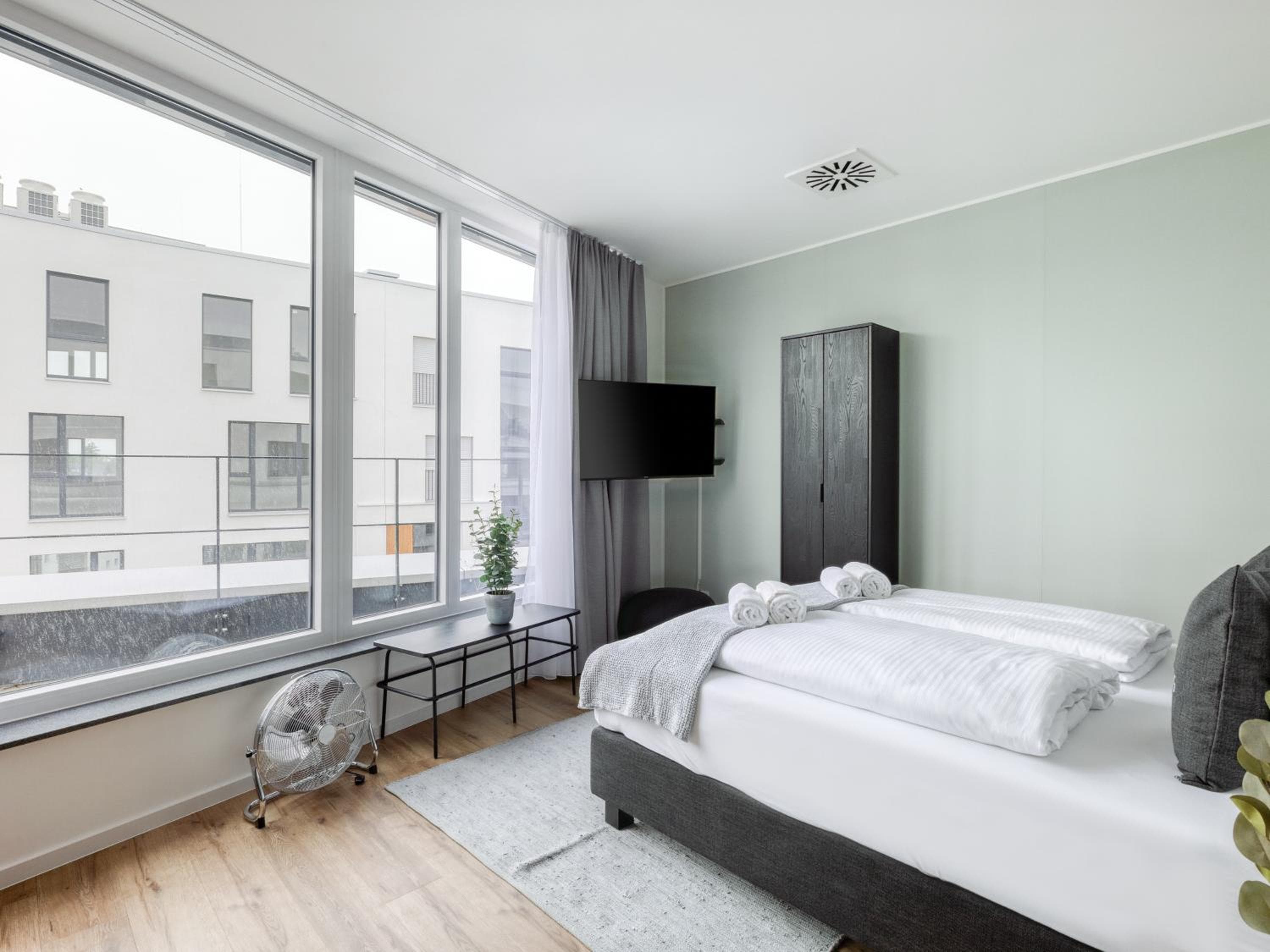Hotel room at Limehome Mönchengladbach Fliethstraße
