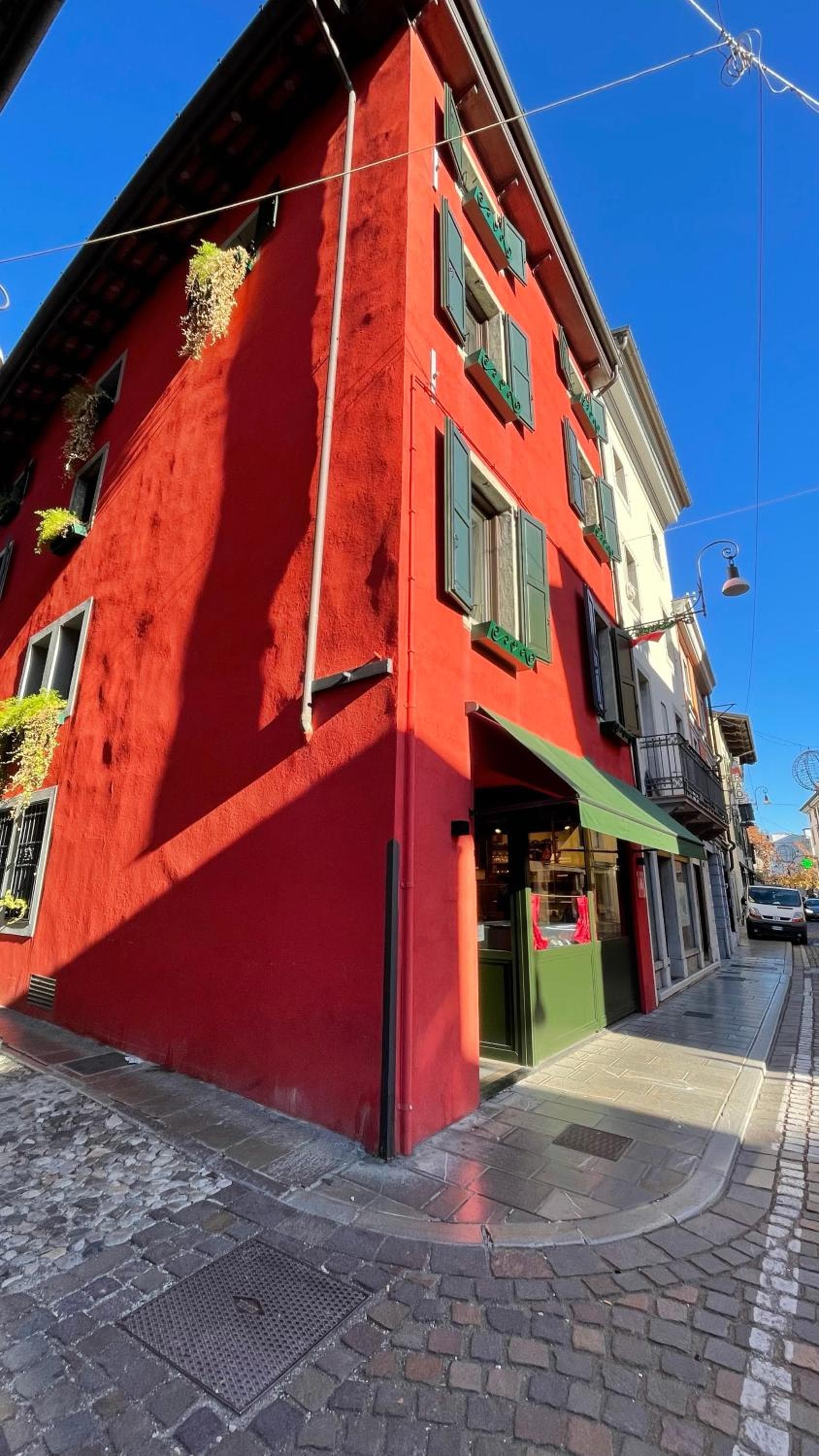 Al Palazzetto, Udine