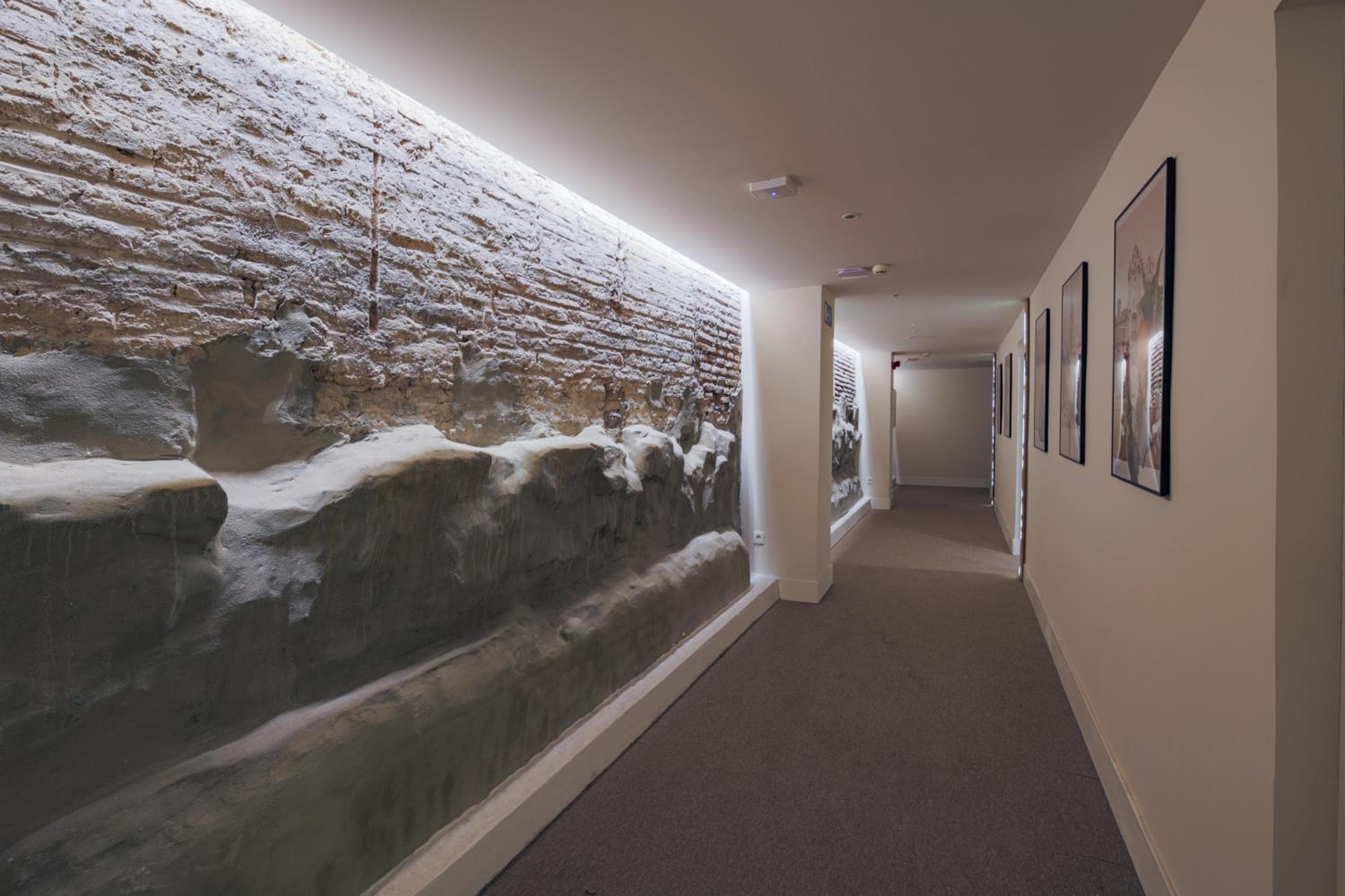 Apartamentos Magna Sevilla, Seville, photo 3