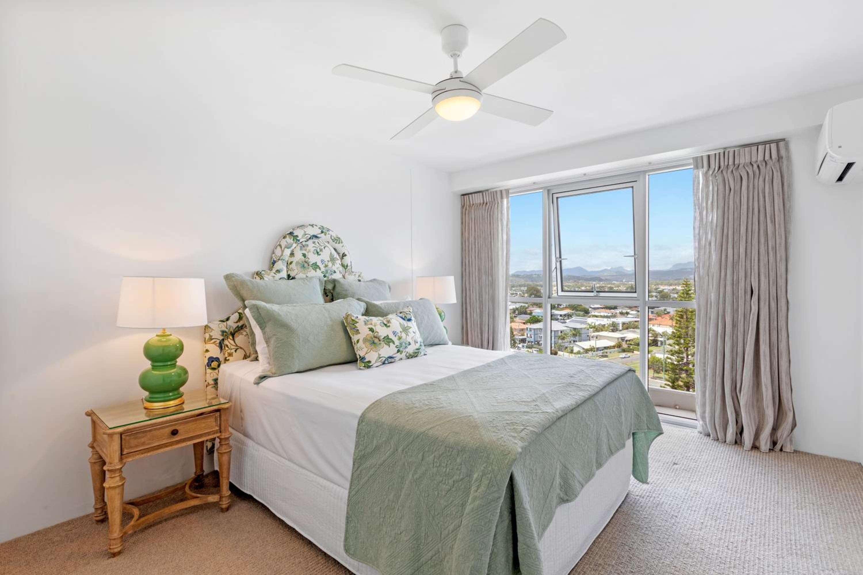 Solnamara Beachfront Apartments, Gold Coast, photo 3