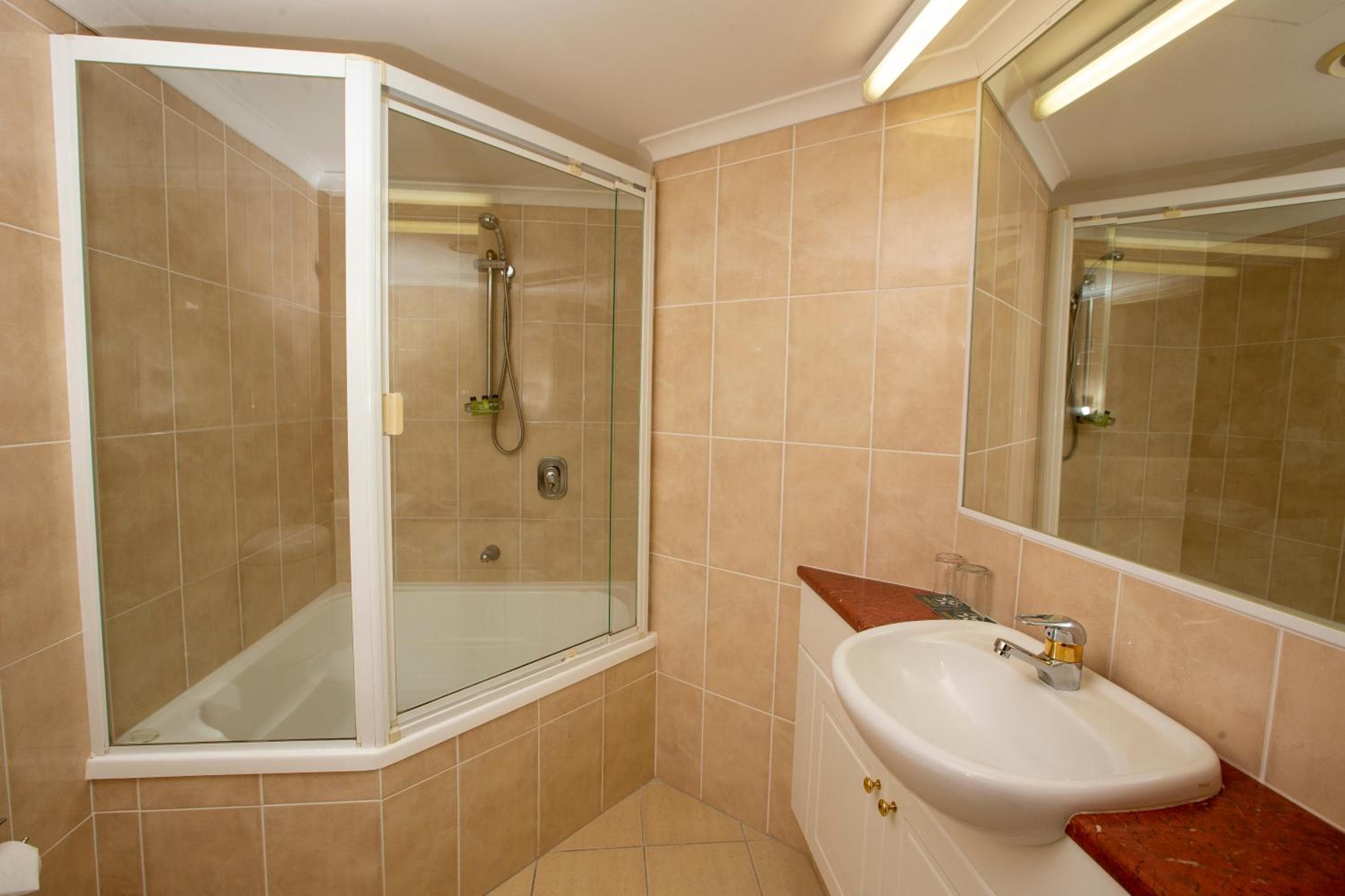 Springwood Tower Apartment Hotel, Springwood, photo 4